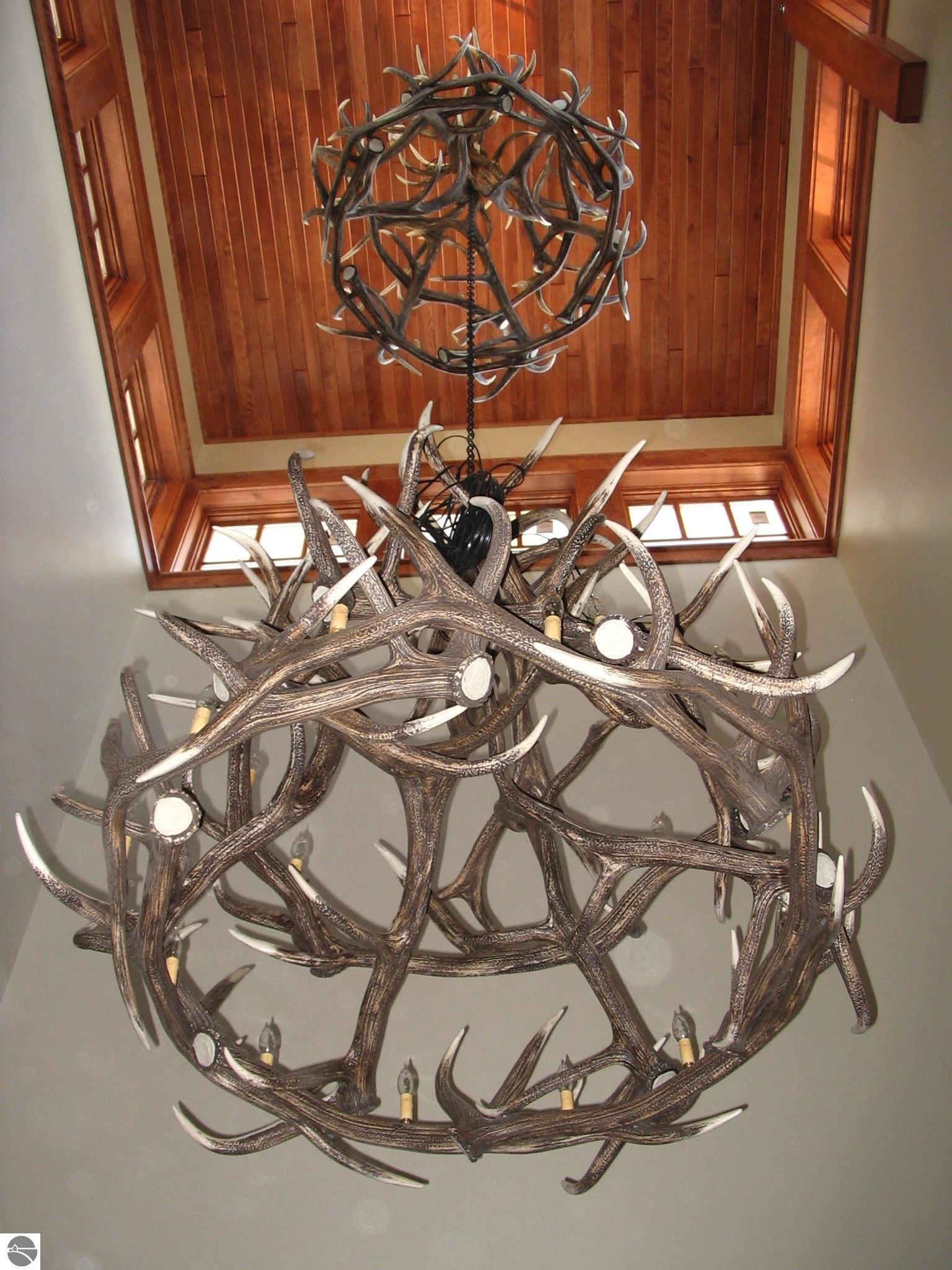 Click to enlarge photo