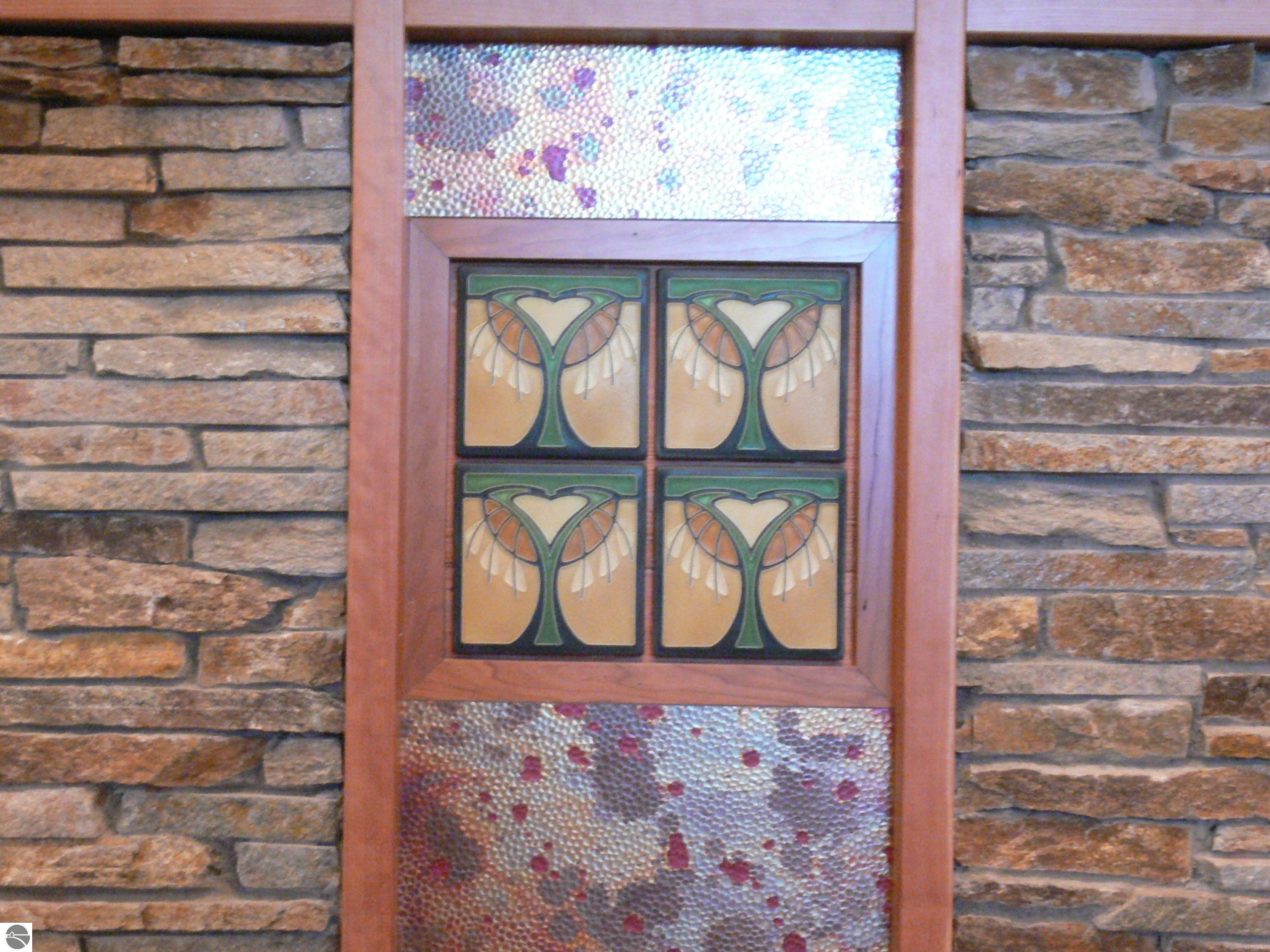 Click to enlarge photo