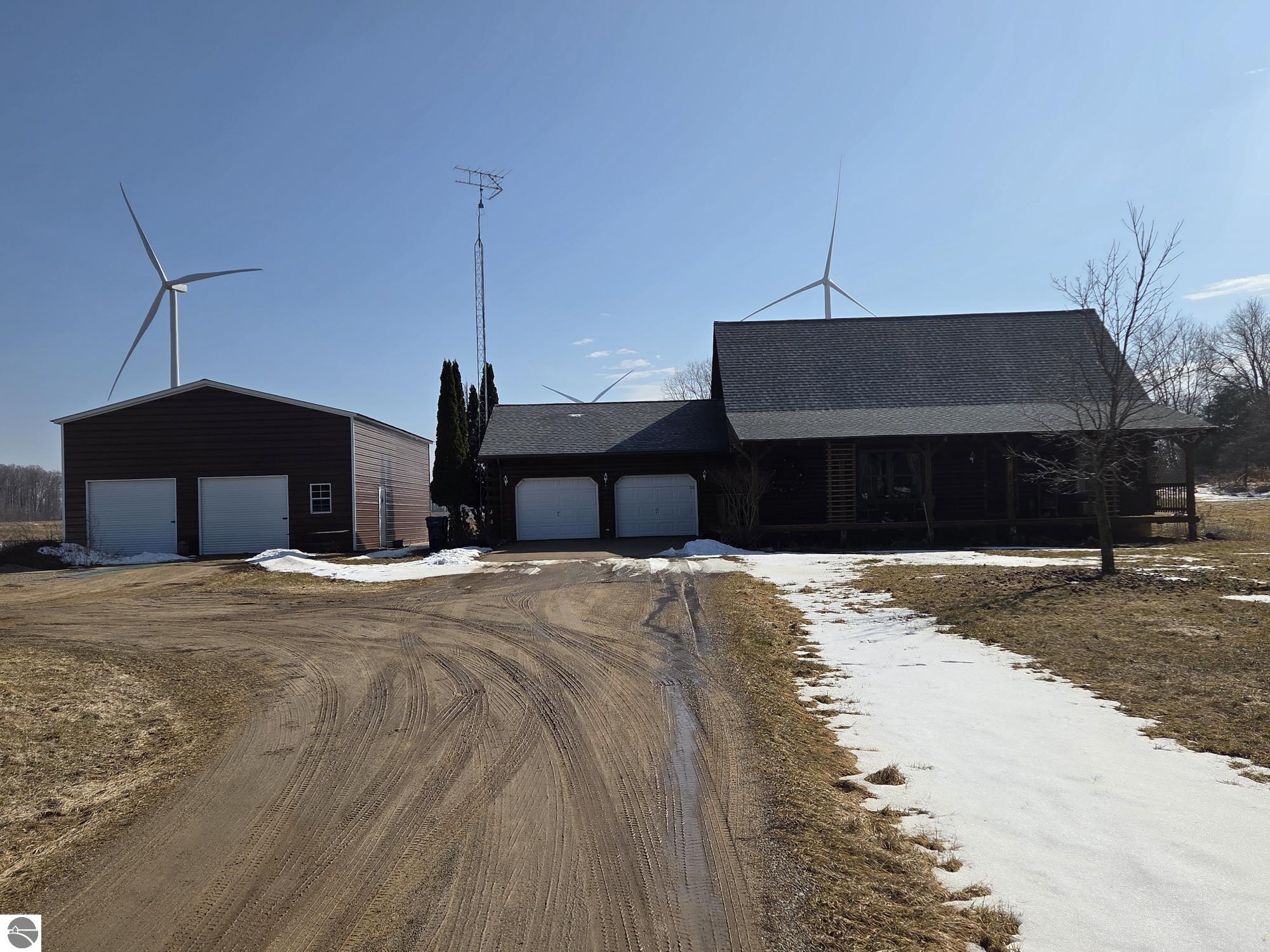 2264 N Littlefield Road, Weidman, MI 48893 — front exterior