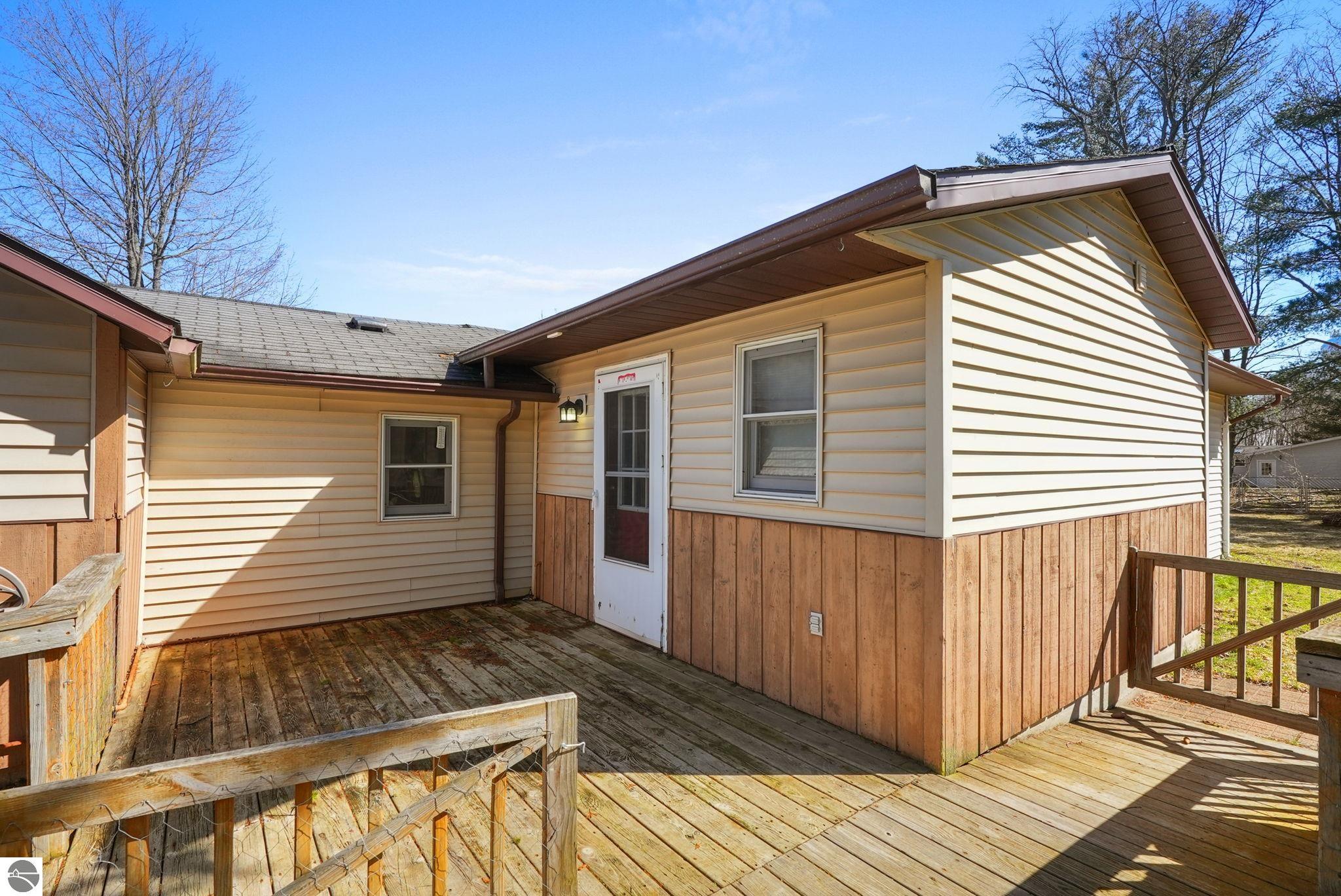 327 S Gladwin Street, Lake City, MI 49651 — Photo 34