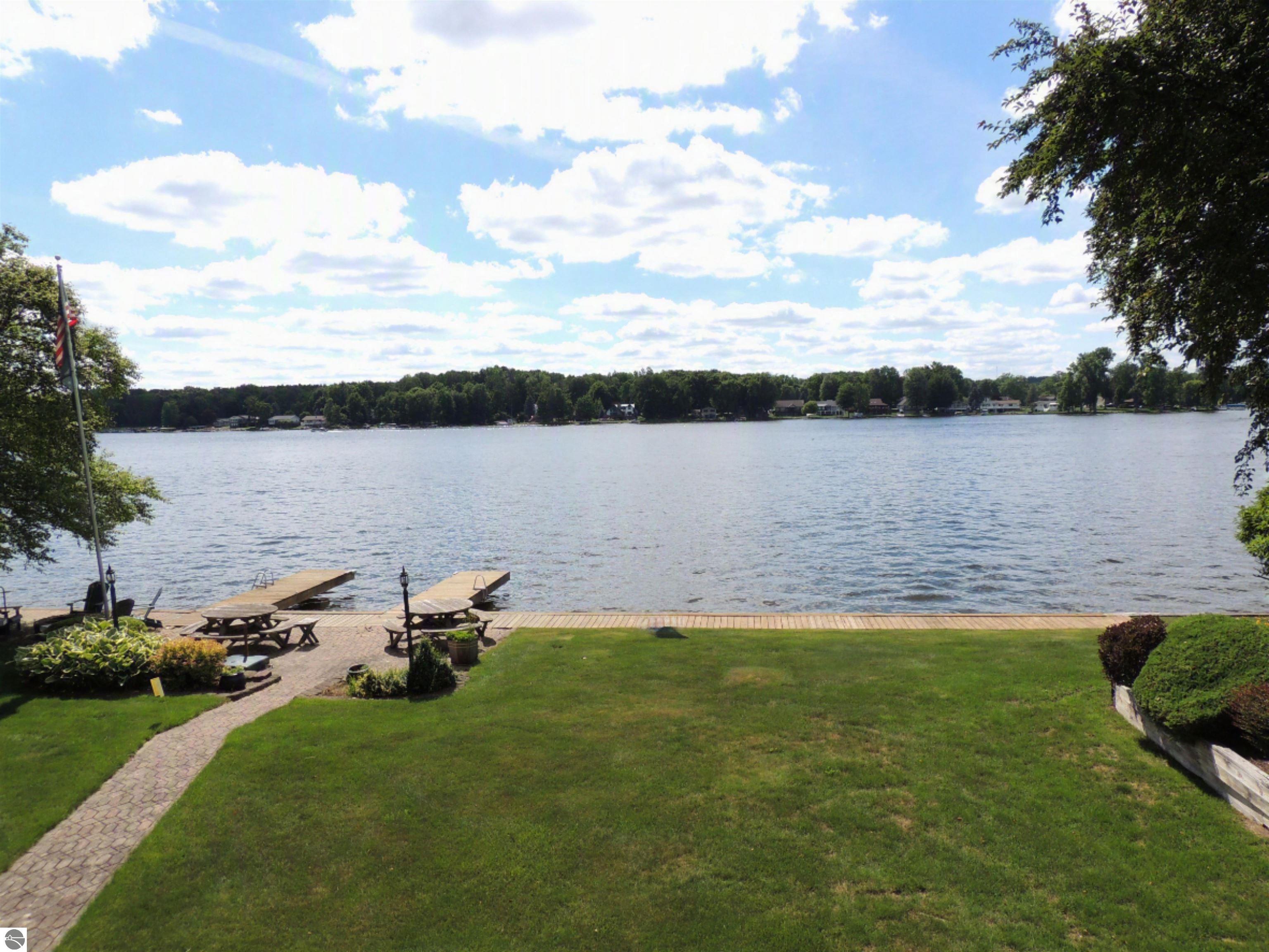 1116 Fairway Drive, Lake Isabella, MI 48893 — Photo 32