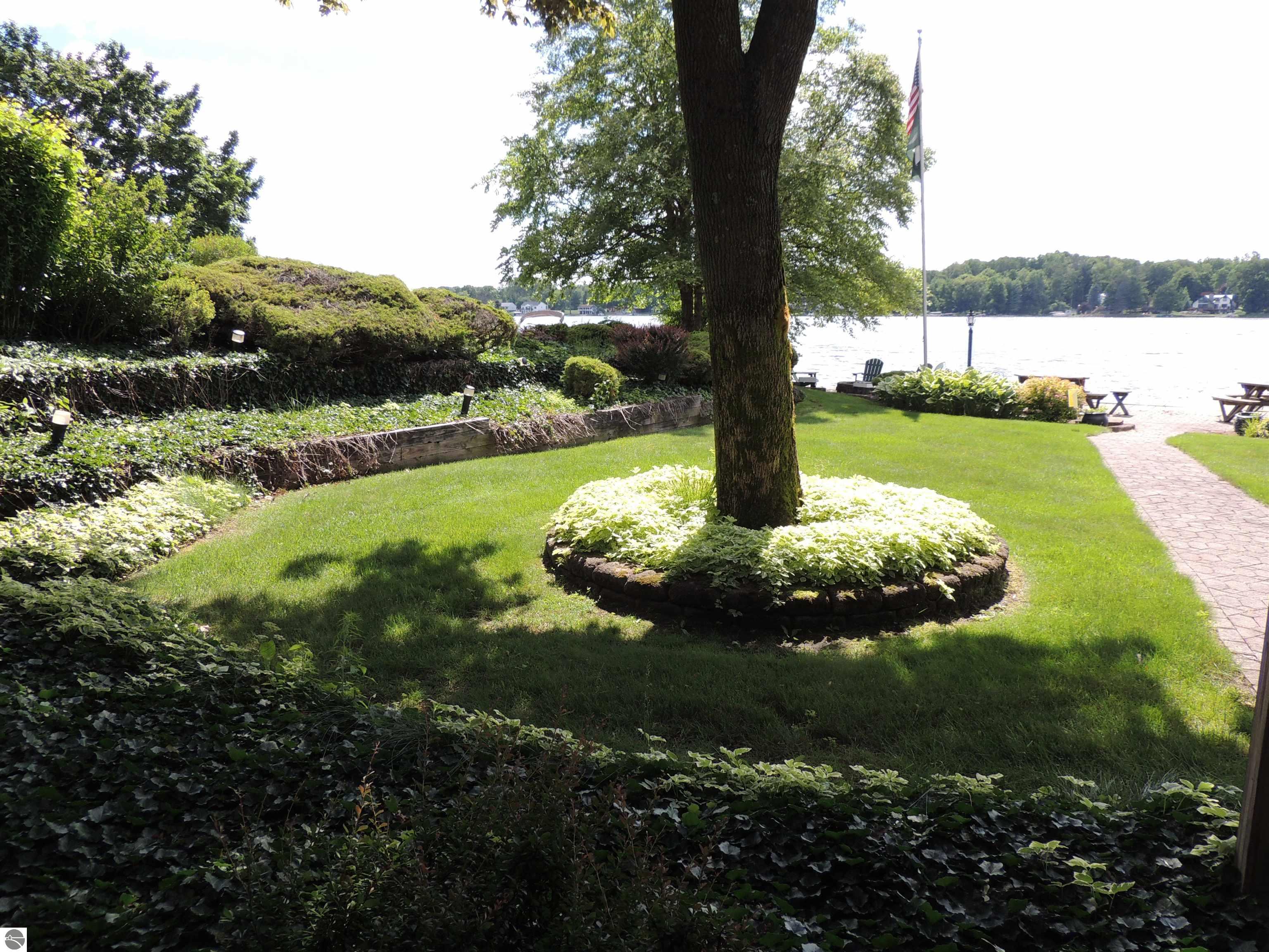 1116 Fairway Drive, Lake Isabella, MI 48893 — Photo 37