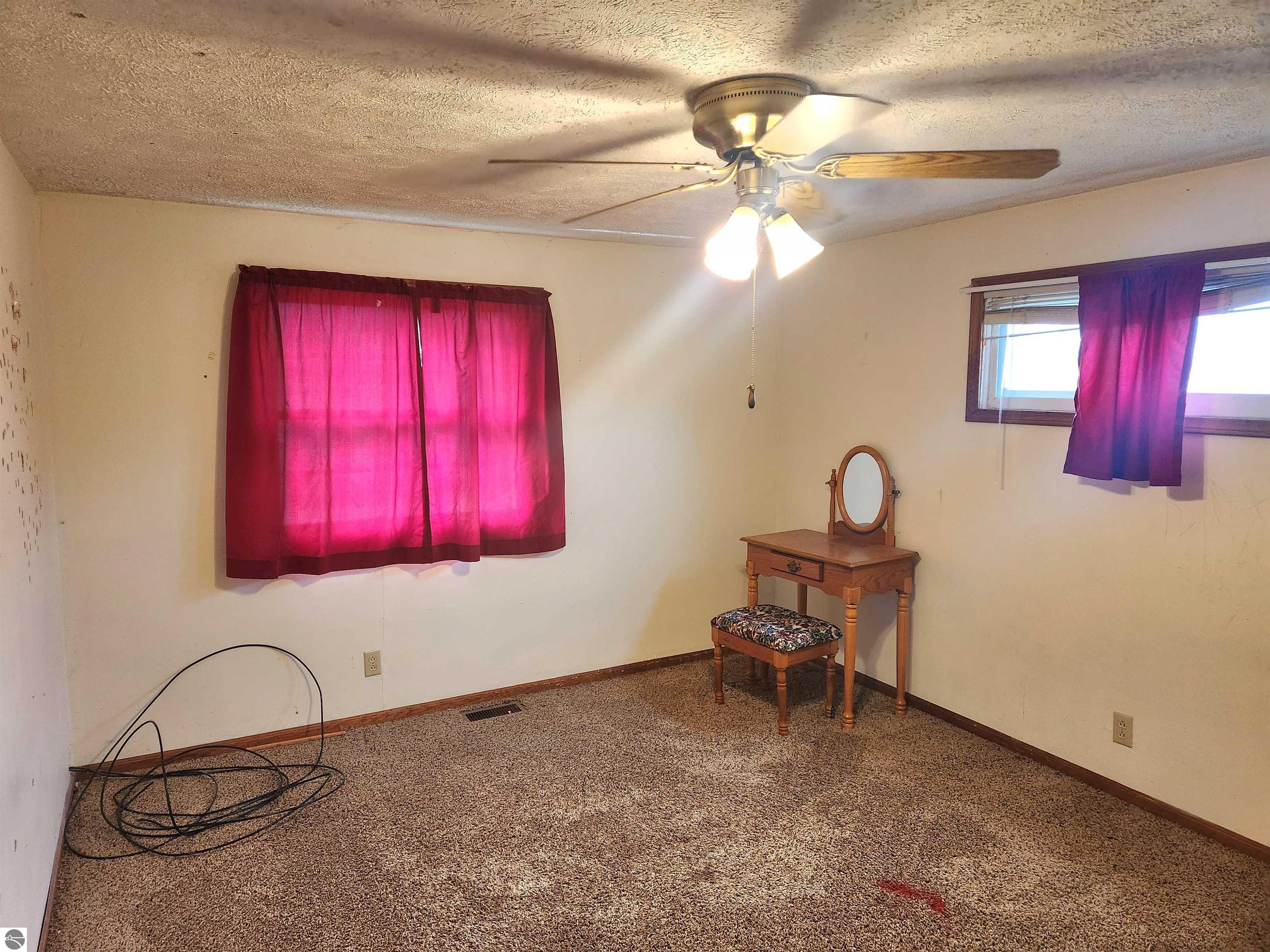 104 E Sexton Street, Breckenridge, MI 48615 — Photo 27