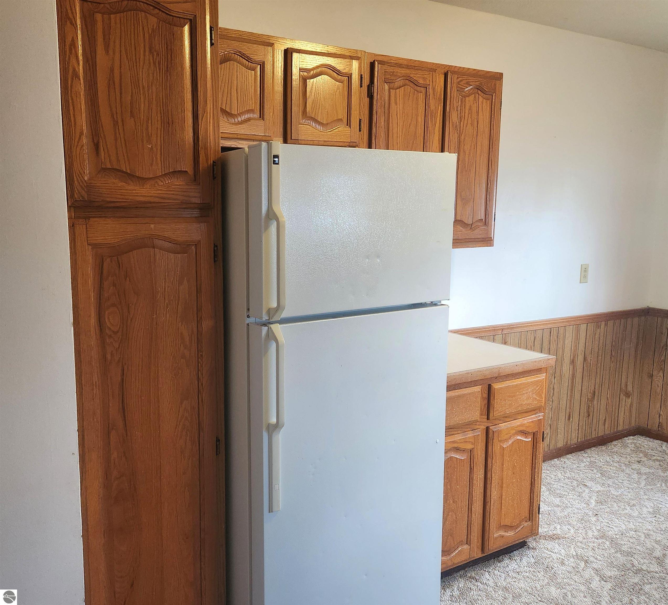 104 E Sexton Street, Breckenridge, MI 48615 — Photo 9