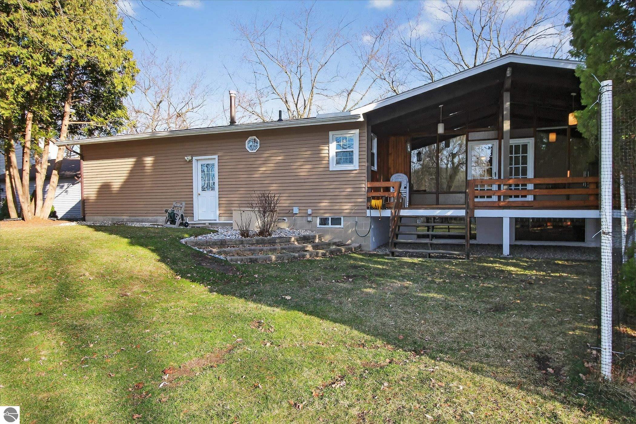 901 Riverview, Alma, MI 48801 — Photo 20