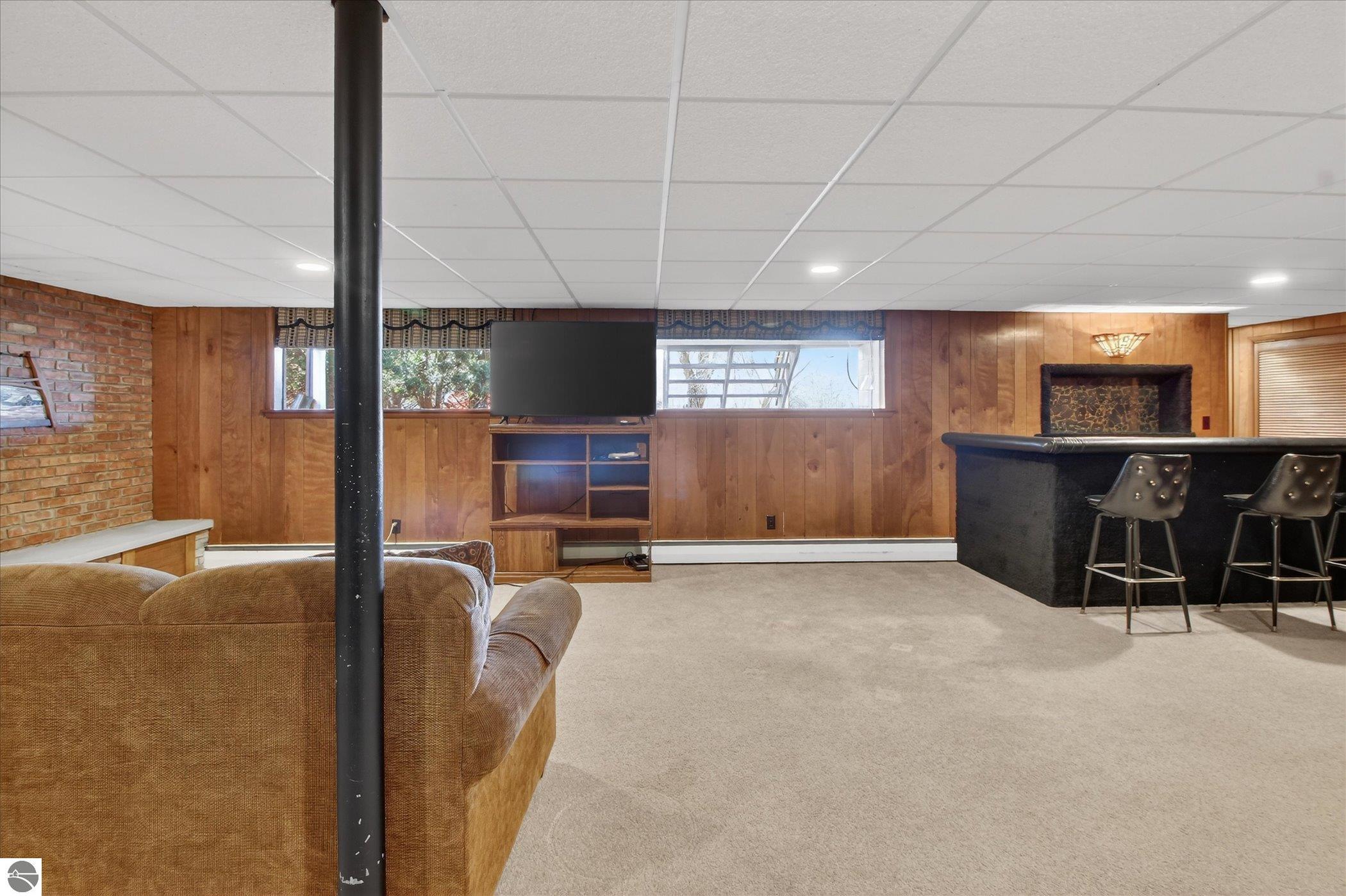 901 Riverview, Alma, MI 48801 — Photo 3