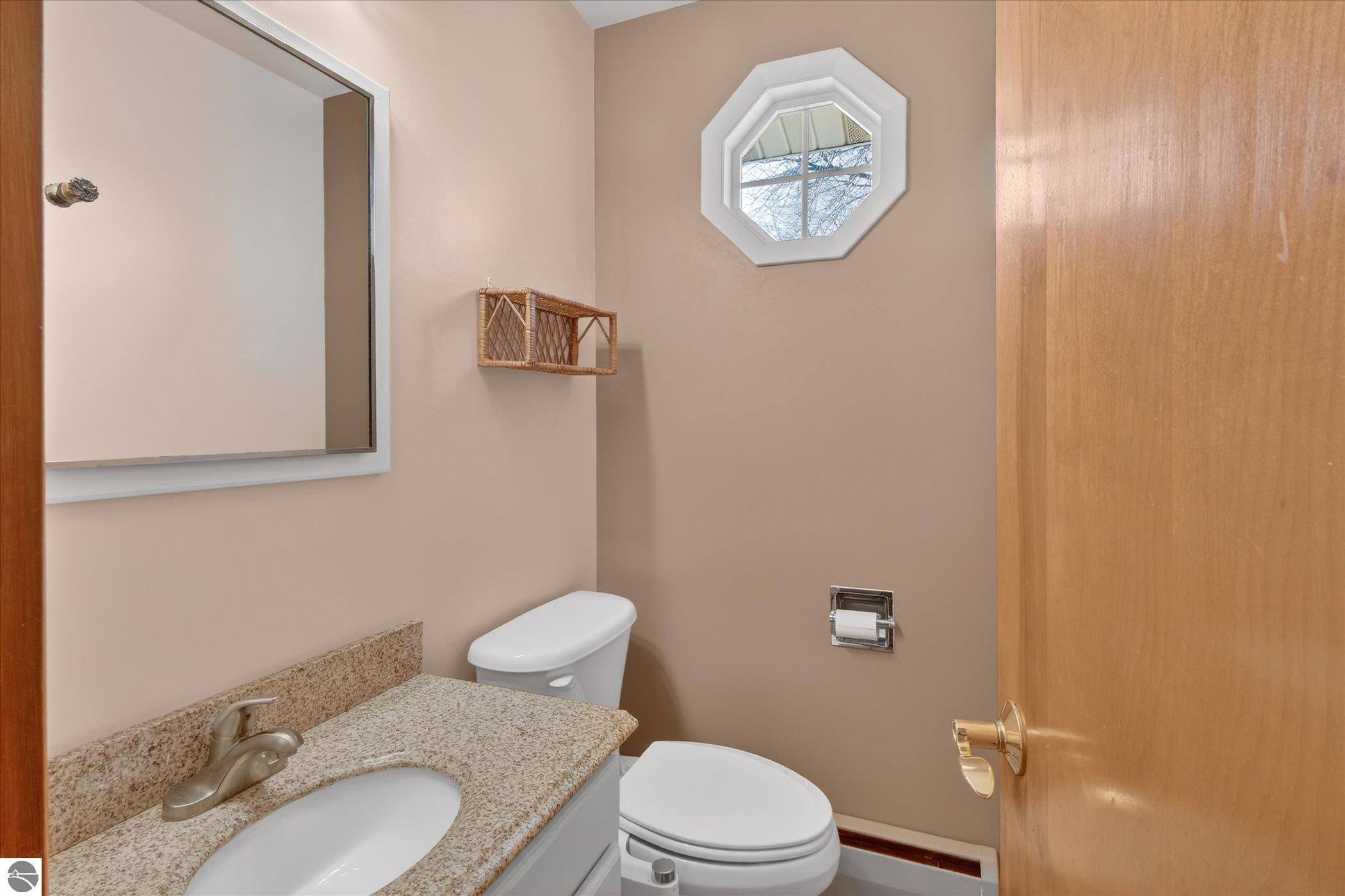 901 Riverview, Alma, MI 48801 — Photo 50