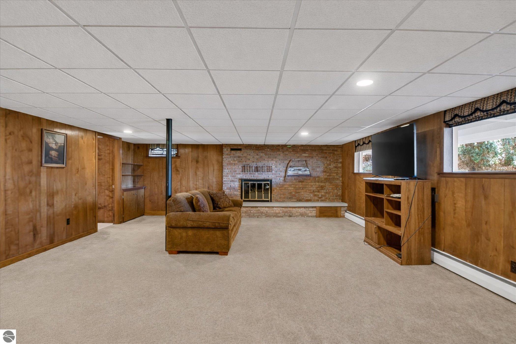 901 Riverview, Alma, MI 48801 — Photo 55