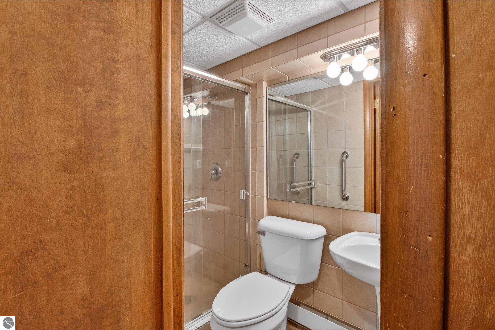 901 Riverview, Alma, MI 48801 — Photo 10