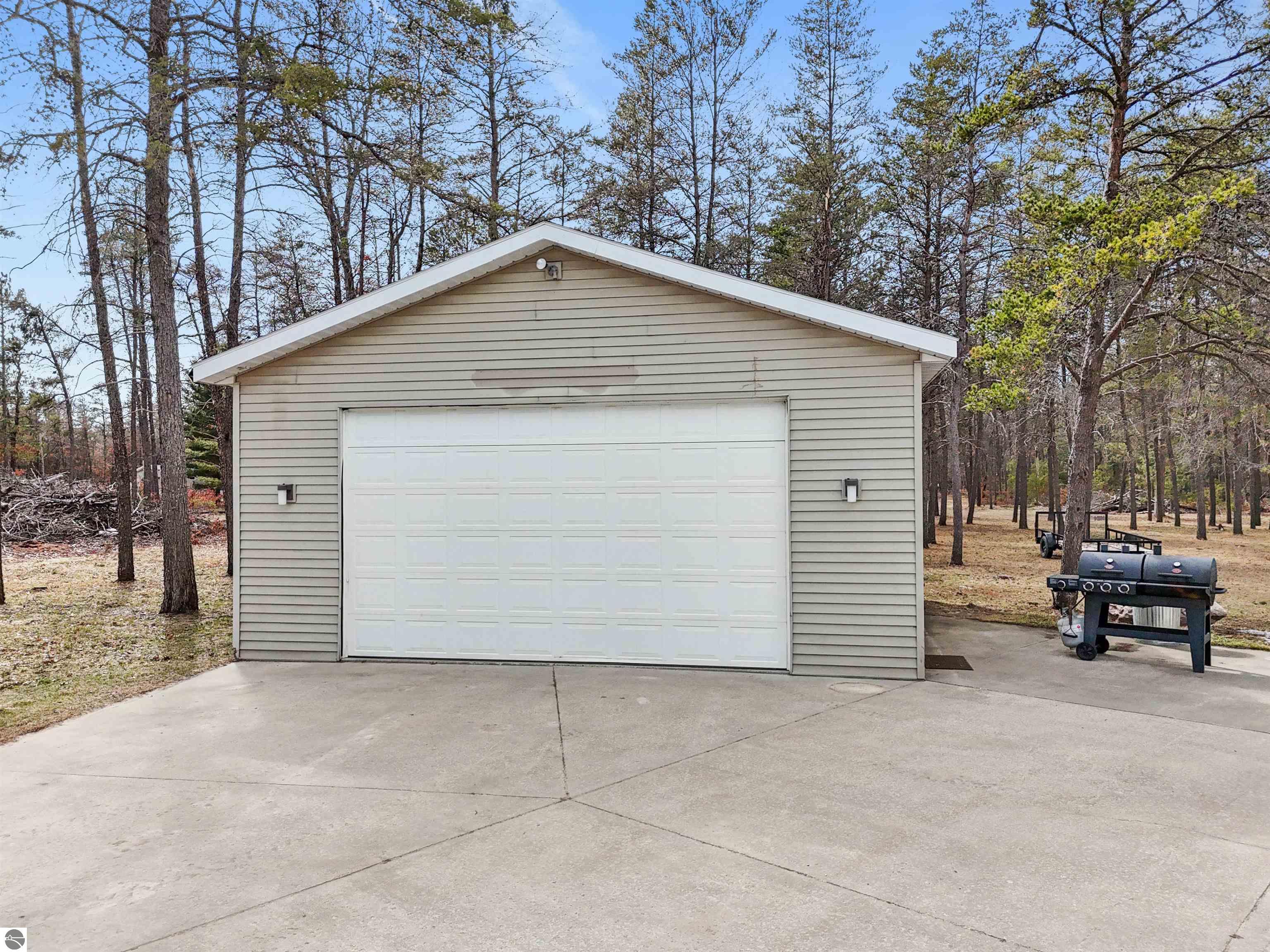 8252 Vans Trail, Marion, MI 49665 — Photo 30