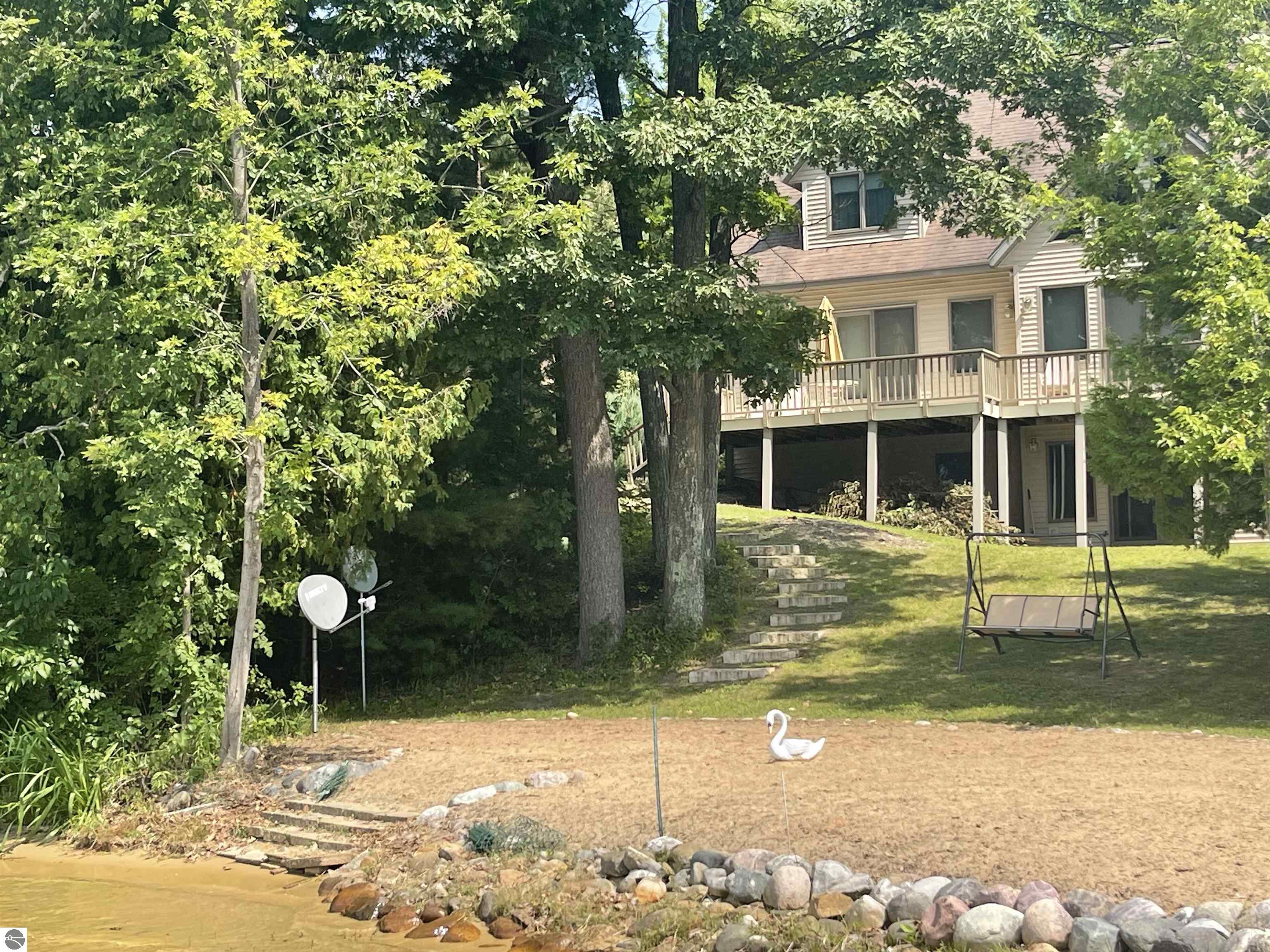5685 Shirley Ann Drive, Harrison, MI 48625 — Photo 11
