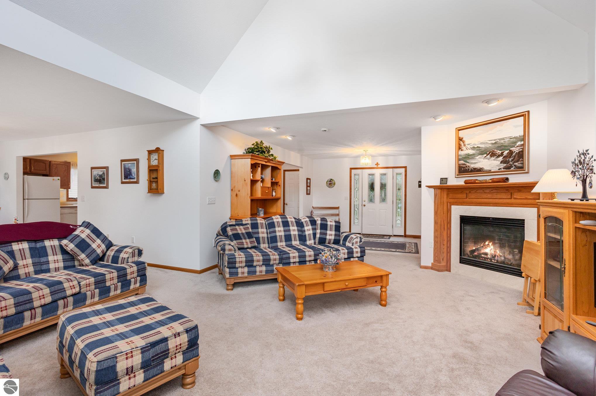 5685 Shirley Ann Drive, Harrison, MI 48625 — Photo 15