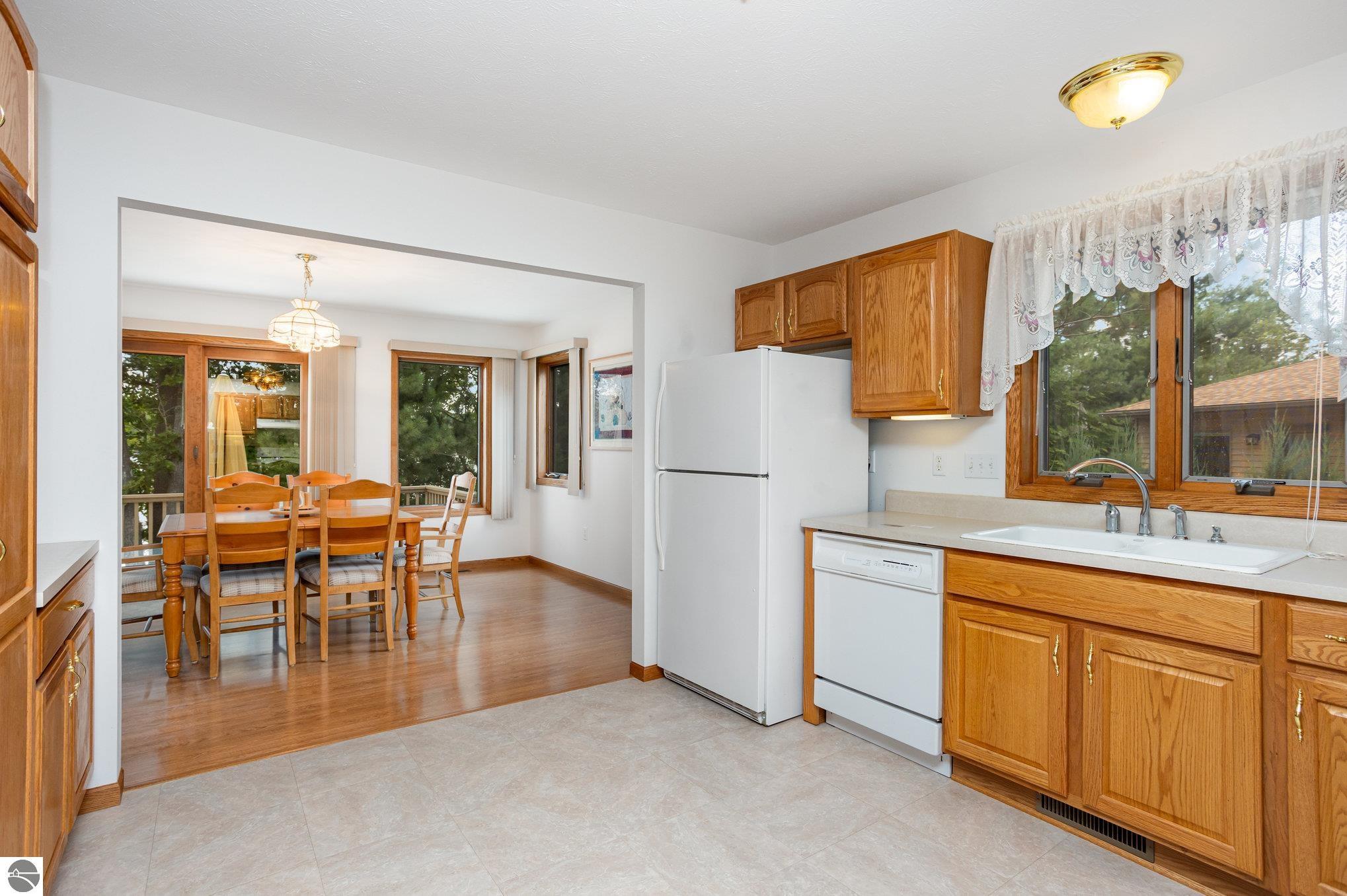 5685 Shirley Ann Drive, Harrison, MI 48625 — Photo 26