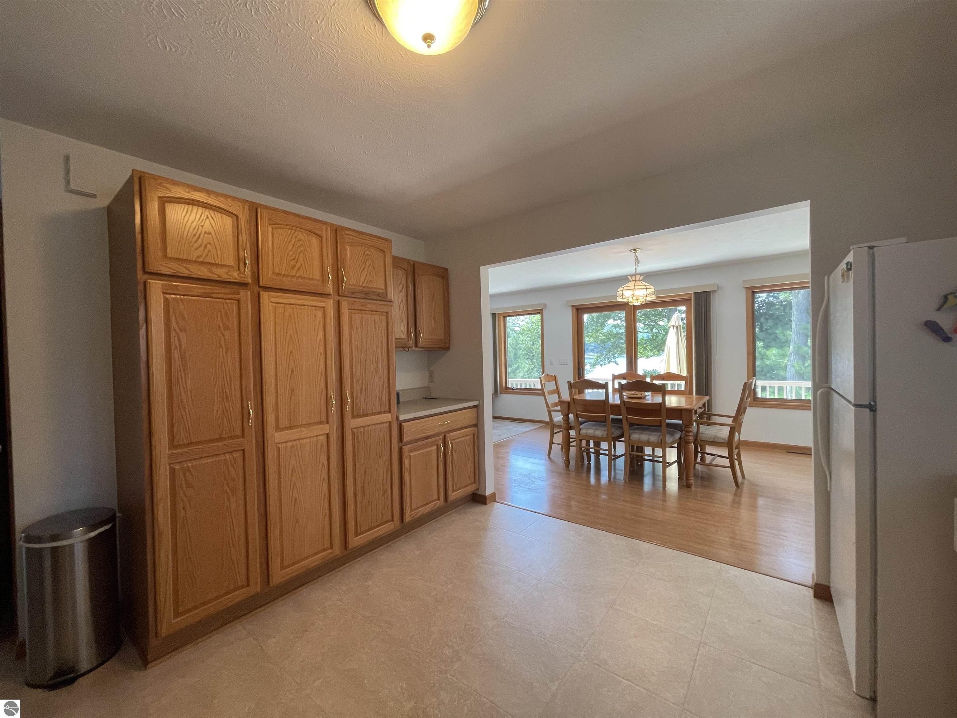 5685 Shirley Ann Drive, Harrison, MI 48625 — Photo 27