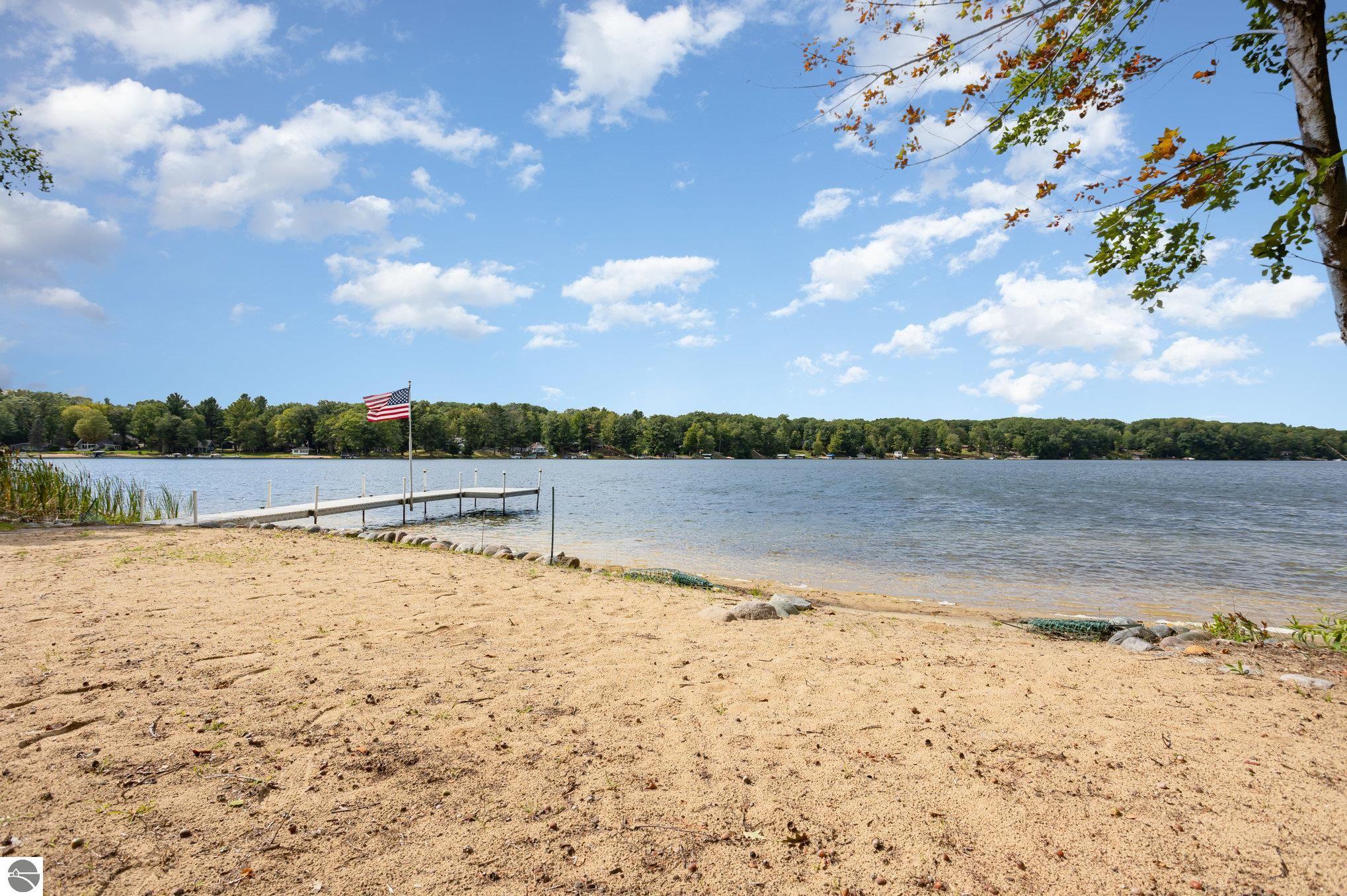 5685 Shirley Ann Drive, Harrison, MI 48625 — Photo 94