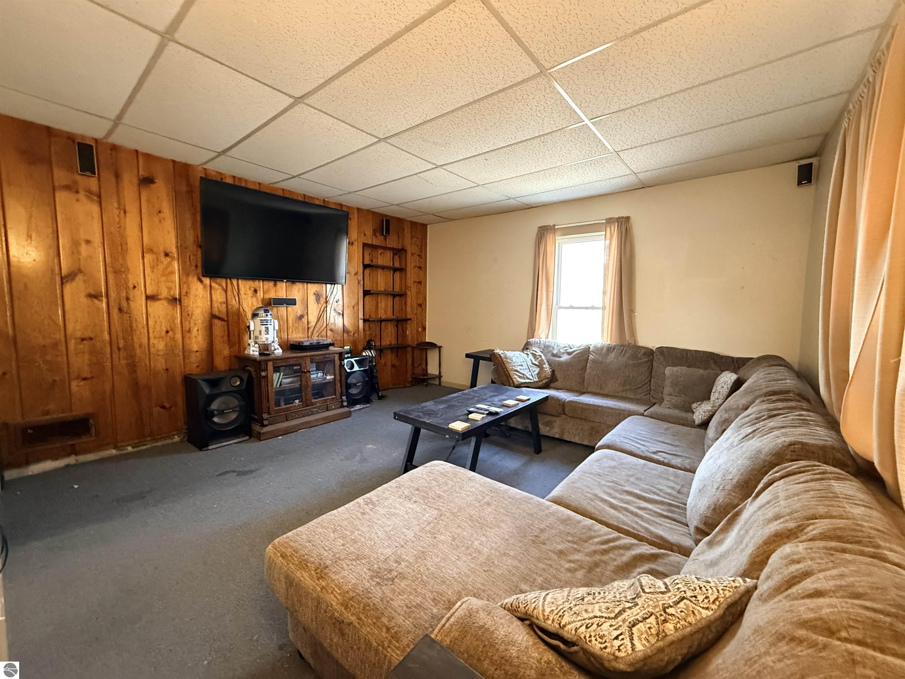 317 N Pickard Street, Marion, MI 49665 — Photo 2