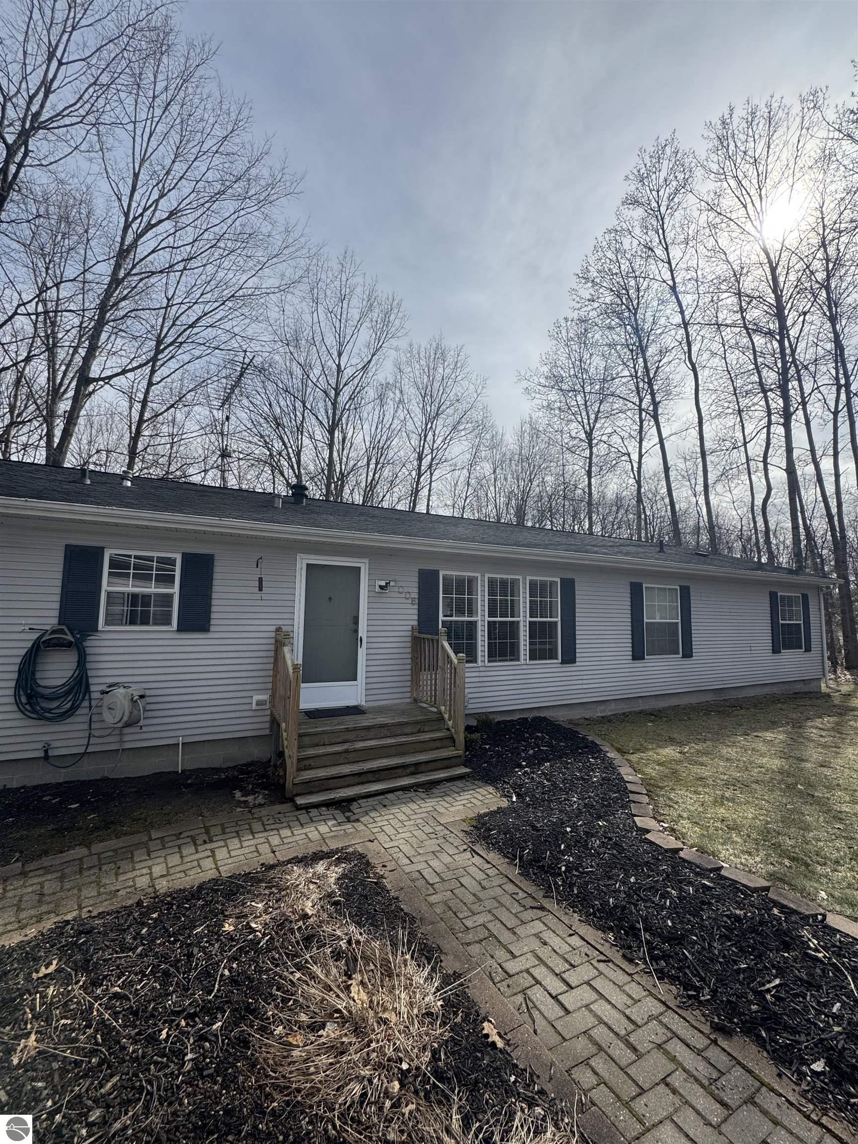 2006 Duquesa Court, Lake Isabella, MI 48893 — Photo 13
