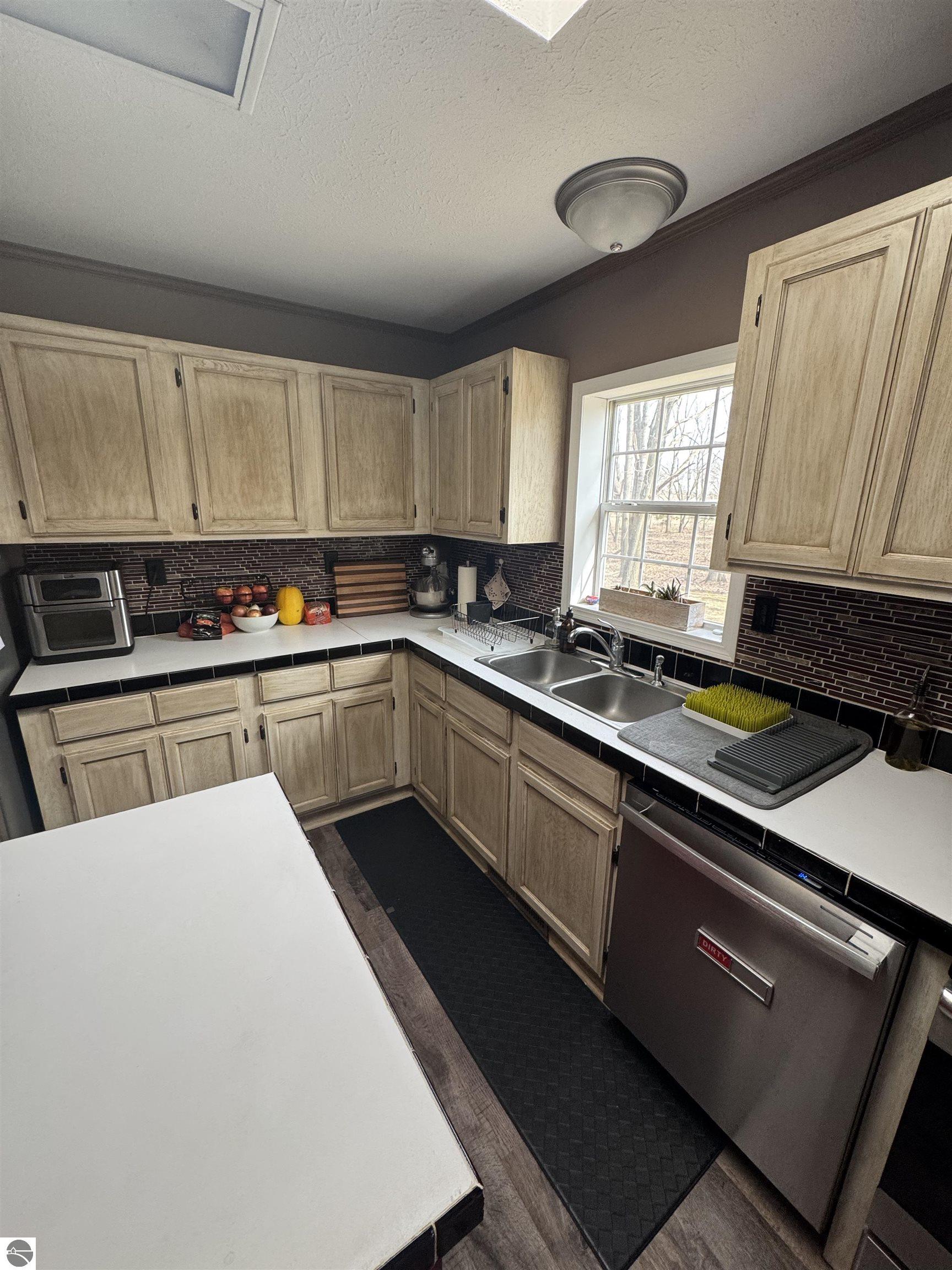 2006 Duquesa Court, Lake Isabella, MI 48893 — Photo 18