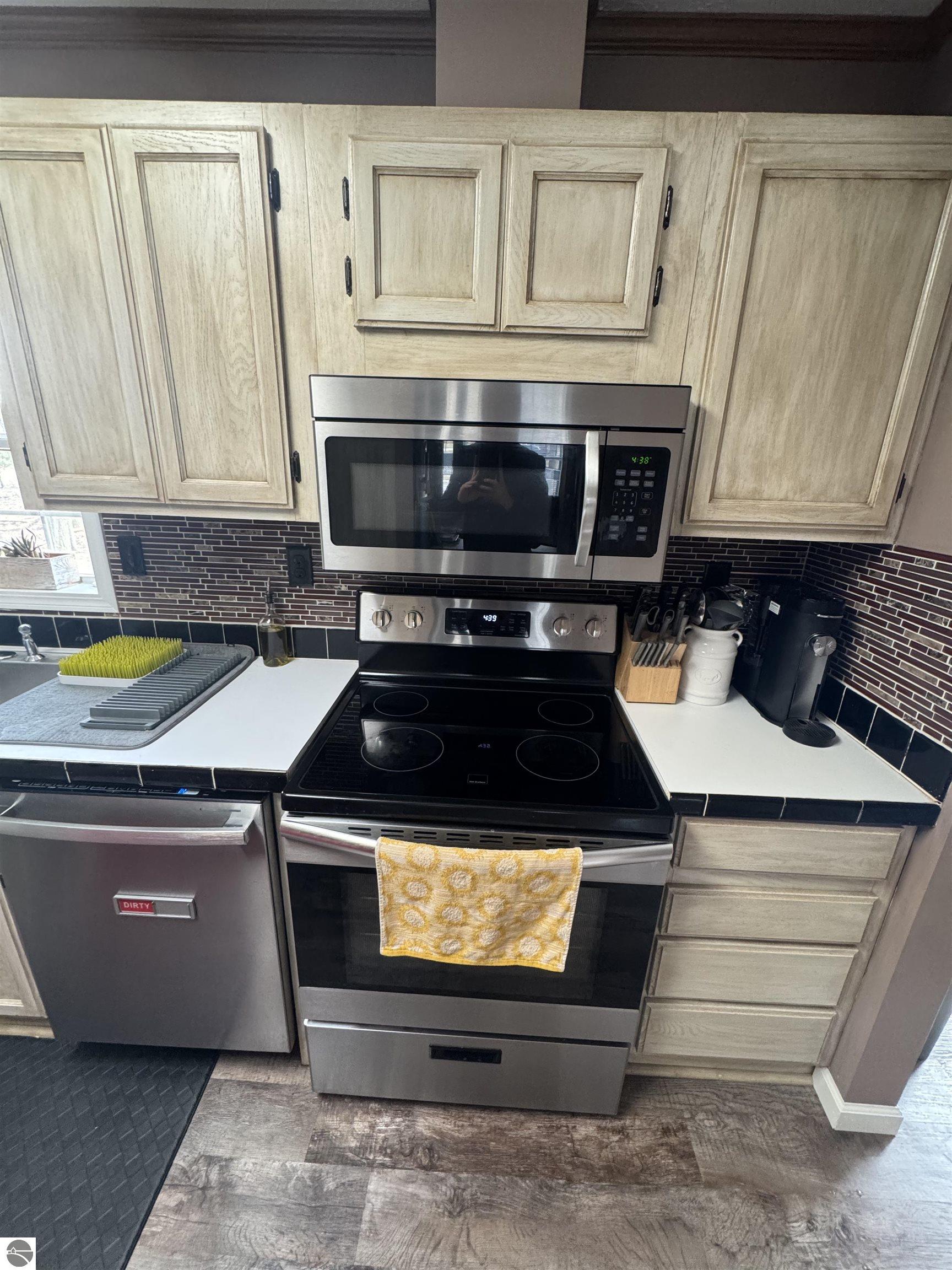 2006 Duquesa Court, Lake Isabella, MI 48893 — Photo 19