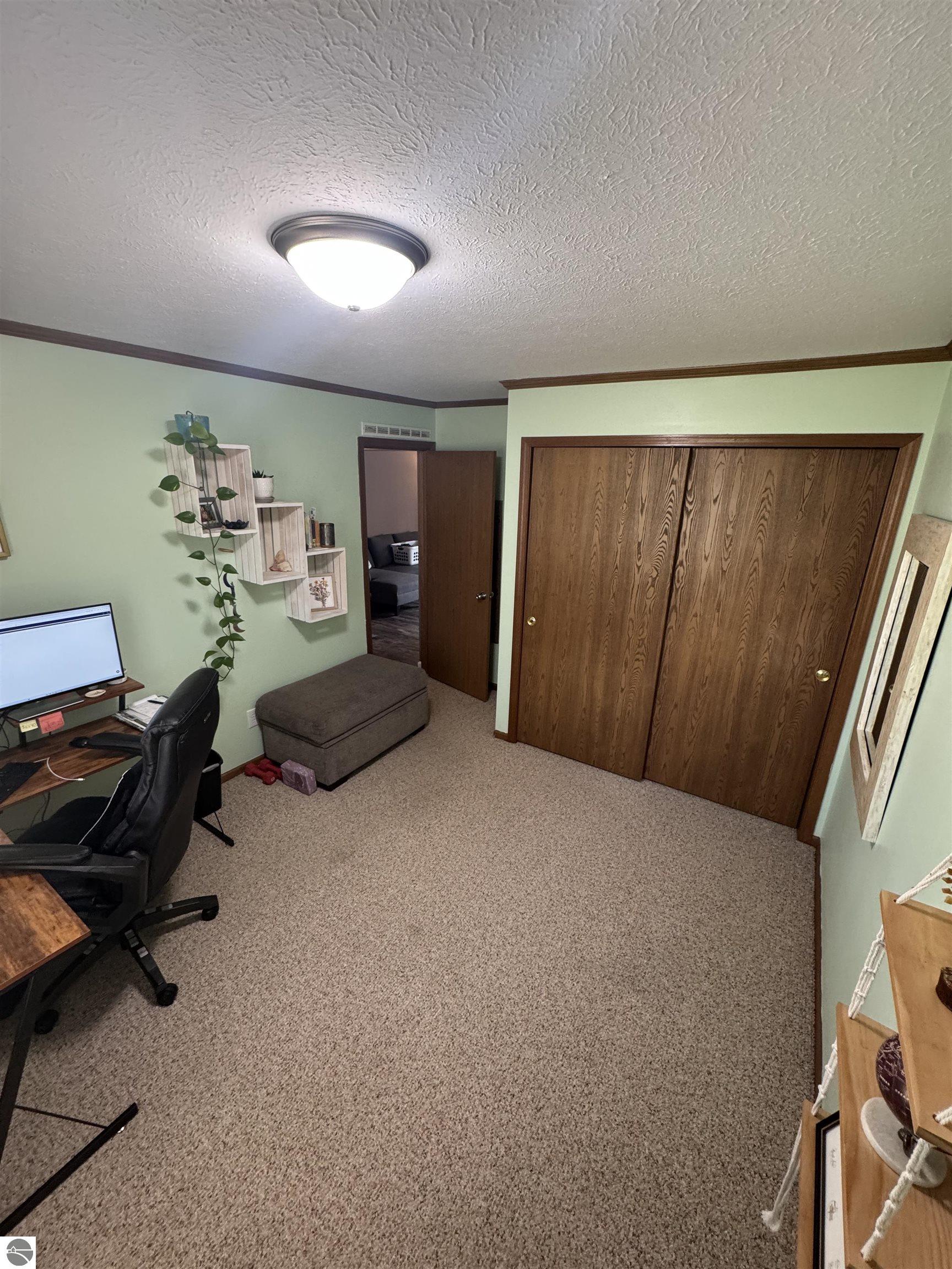 2006 Duquesa Court, Lake Isabella, MI 48893 — Photo 32