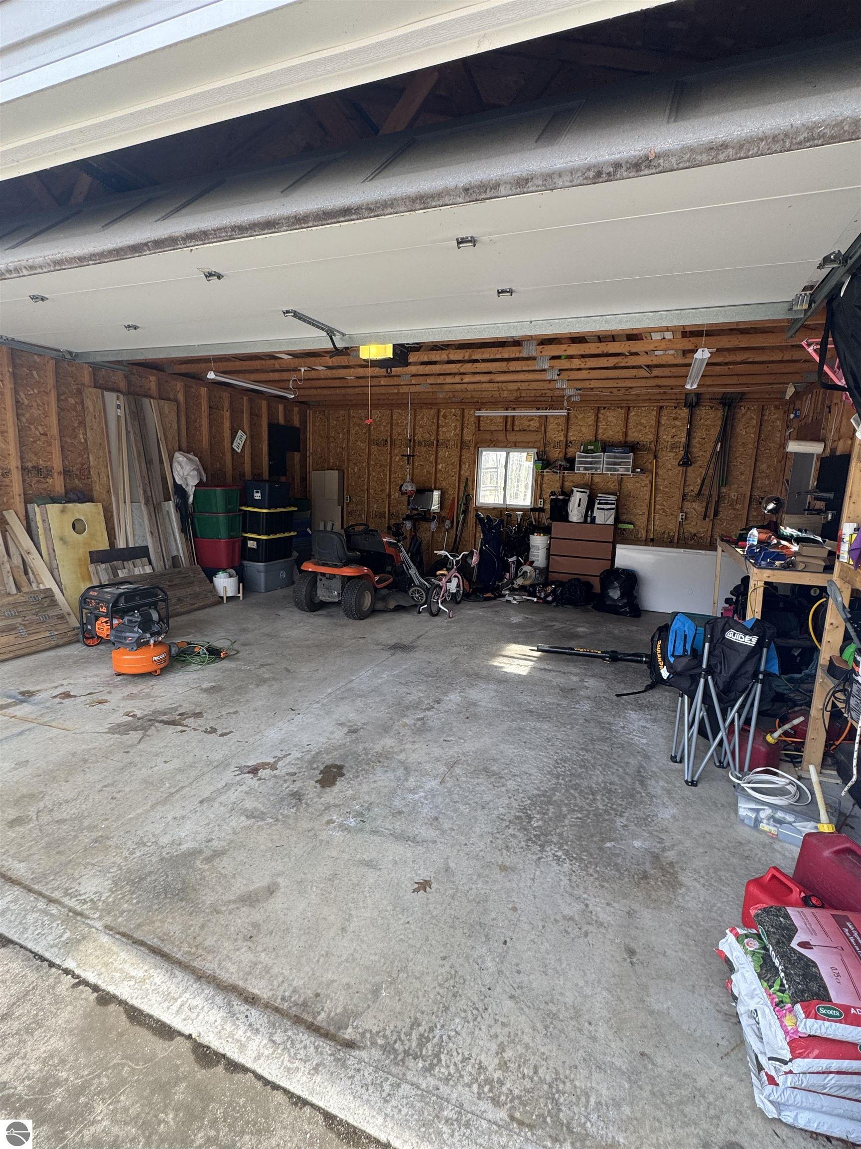 2006 Duquesa Court, Lake Isabella, MI 48893 — Photo 42