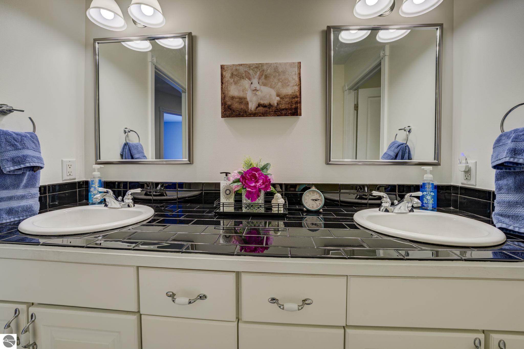 2567 Evergreen Valley Drive