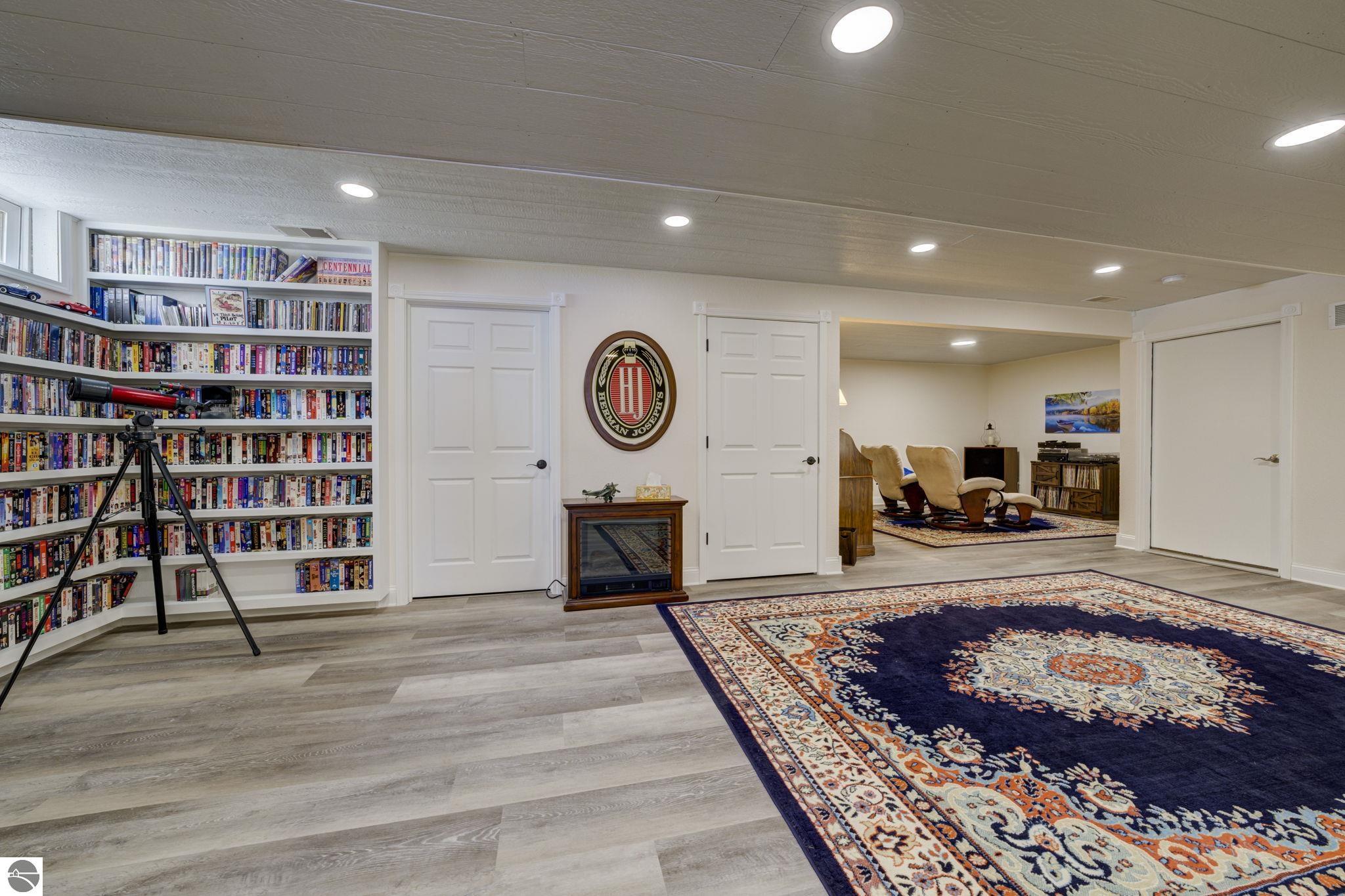 2567 Evergreen Valley Drive