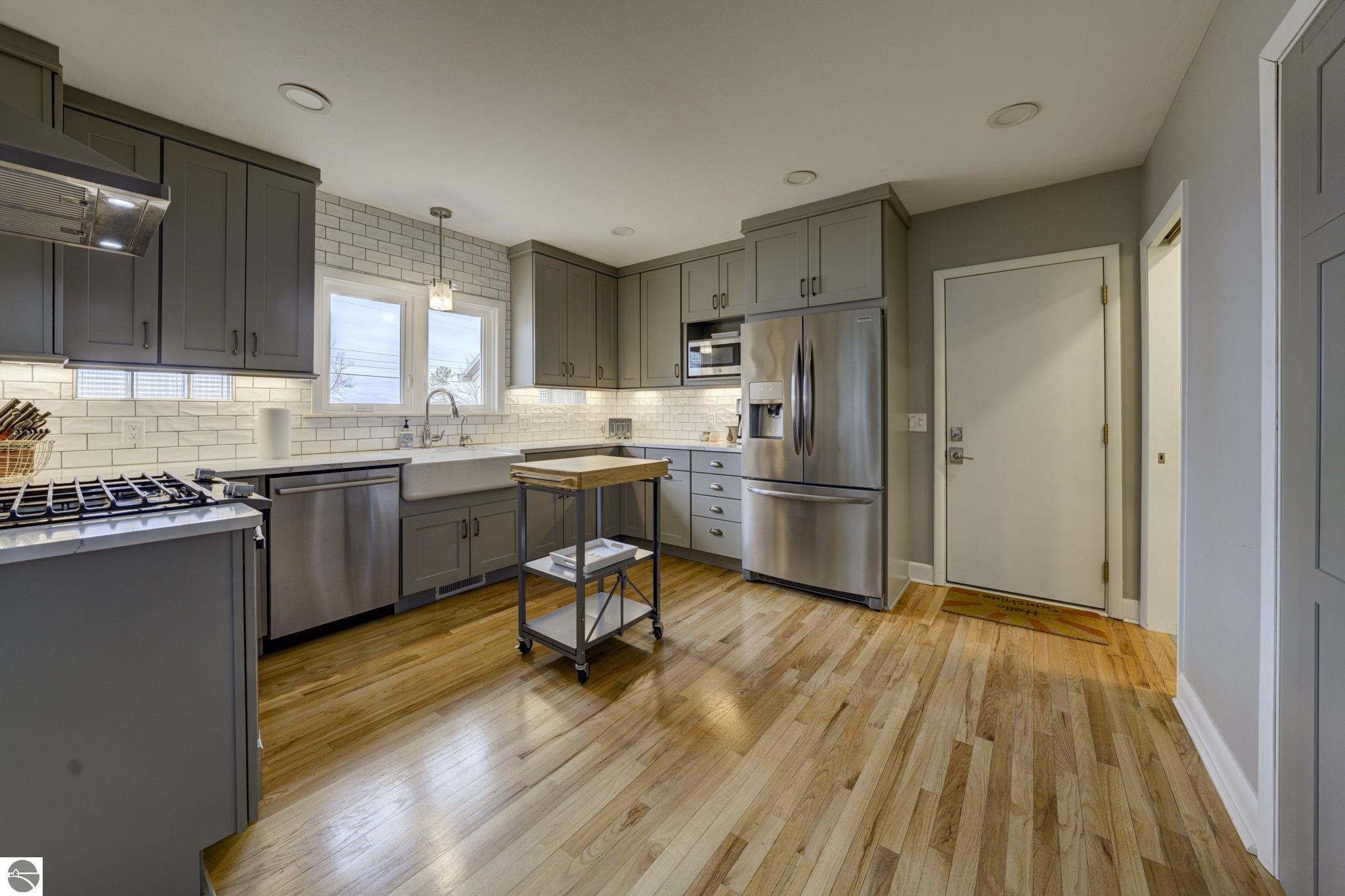 10220 West Bay Shore Drive