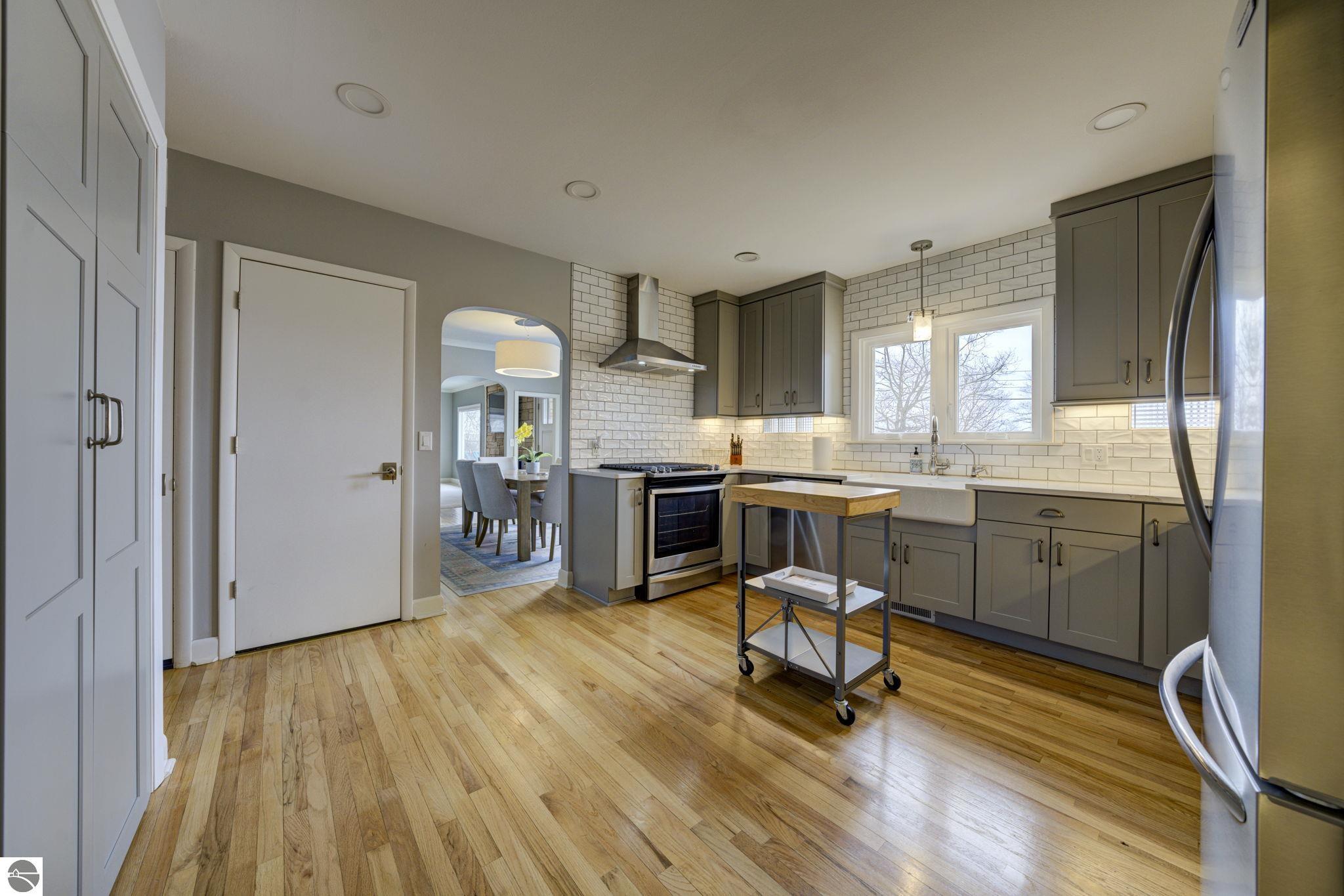 10220 West Bay Shore Drive