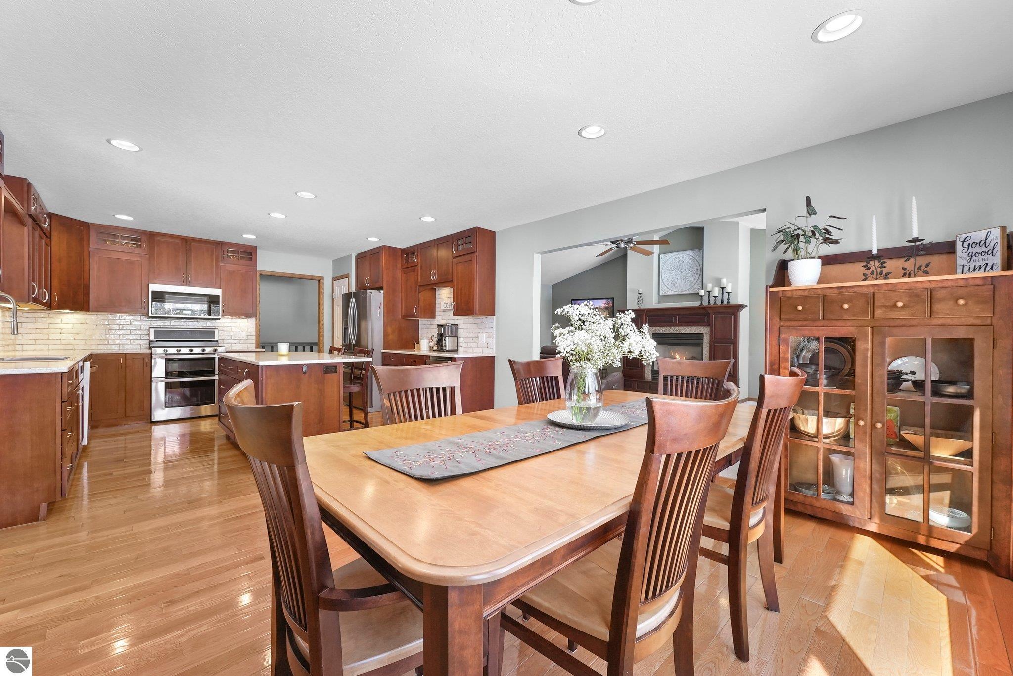 1546 Nightingale Lane, Kingsley, MI 49649 — Photo 31