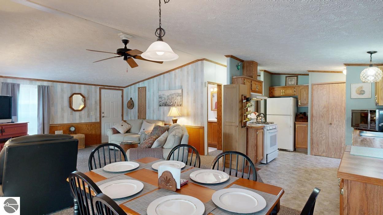 11190 South Shore Drive, Lake, MI 48632 — Photo 12