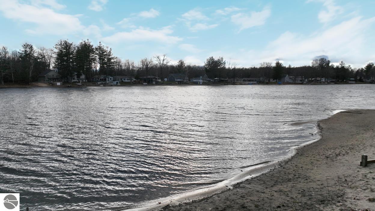 11190 South Shore Drive, Lake, MI 48632 — Photo 27