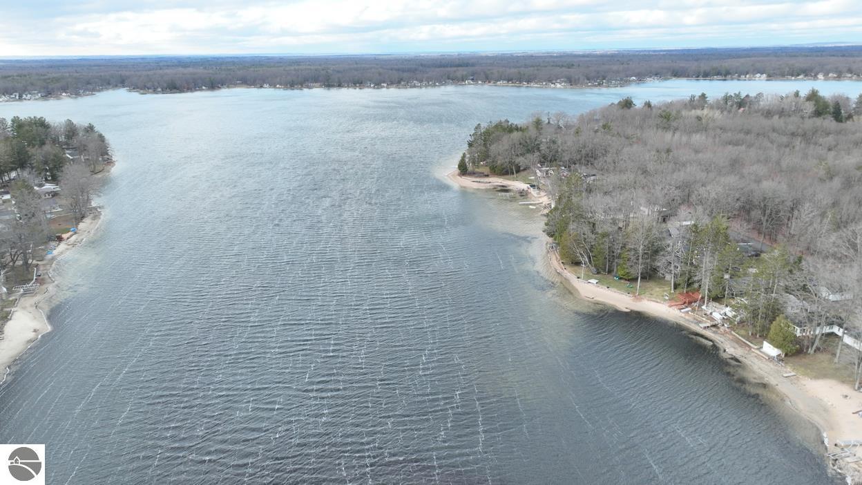 11190 South Shore Drive, Lake, MI 48632 — Photo 36