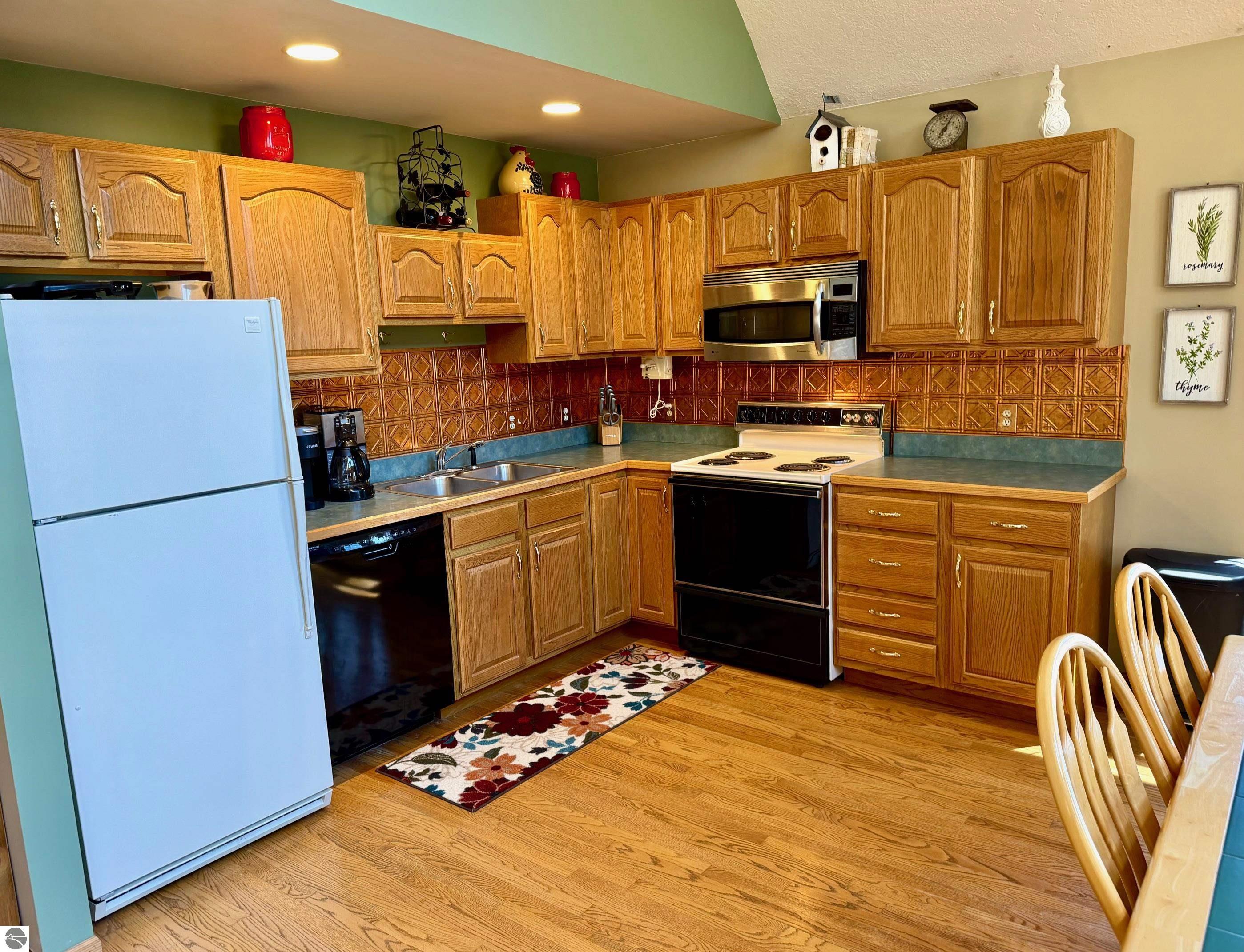 6985 Grindel Strause, Bellaire, MI 49615 — Photo 9