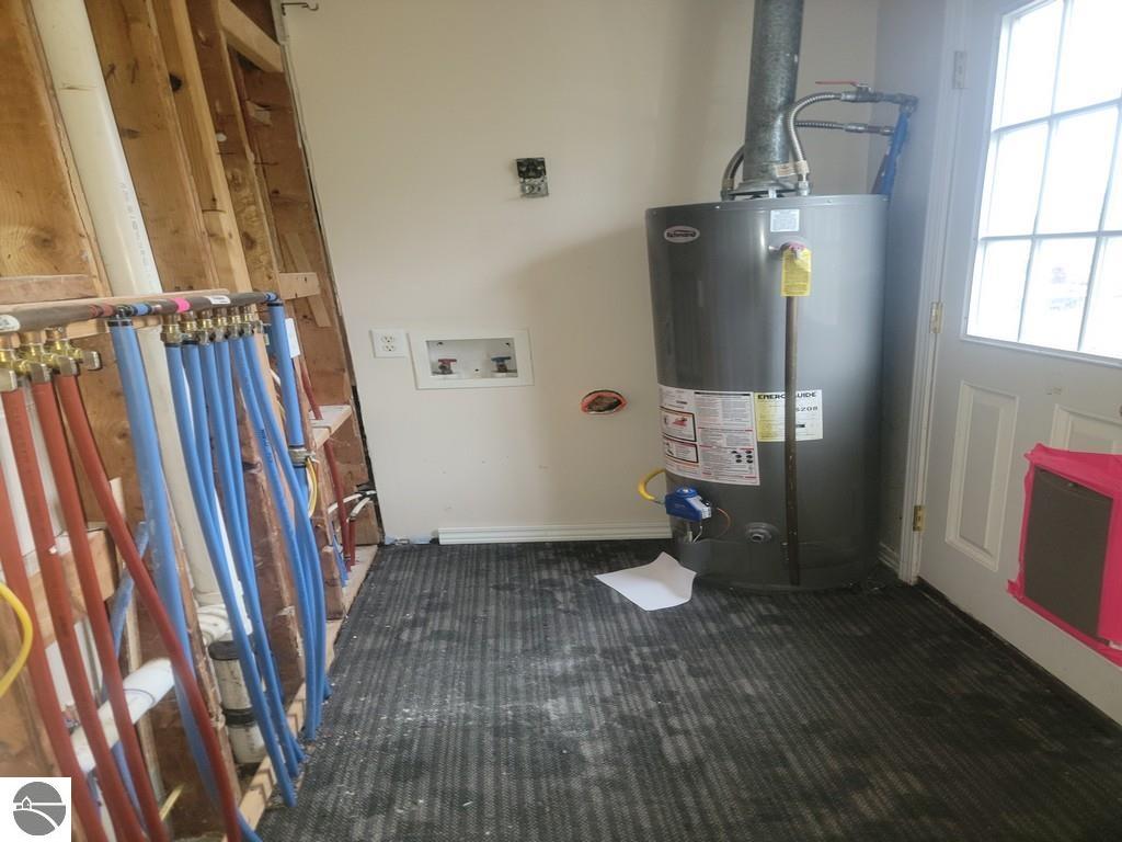 124 N Wheeler, Oscoda, MI 48750 — Photo 14