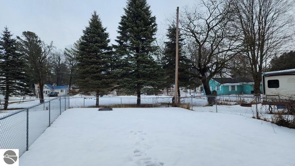 124 N Wheeler, Oscoda, MI 48750 — Photo 16
