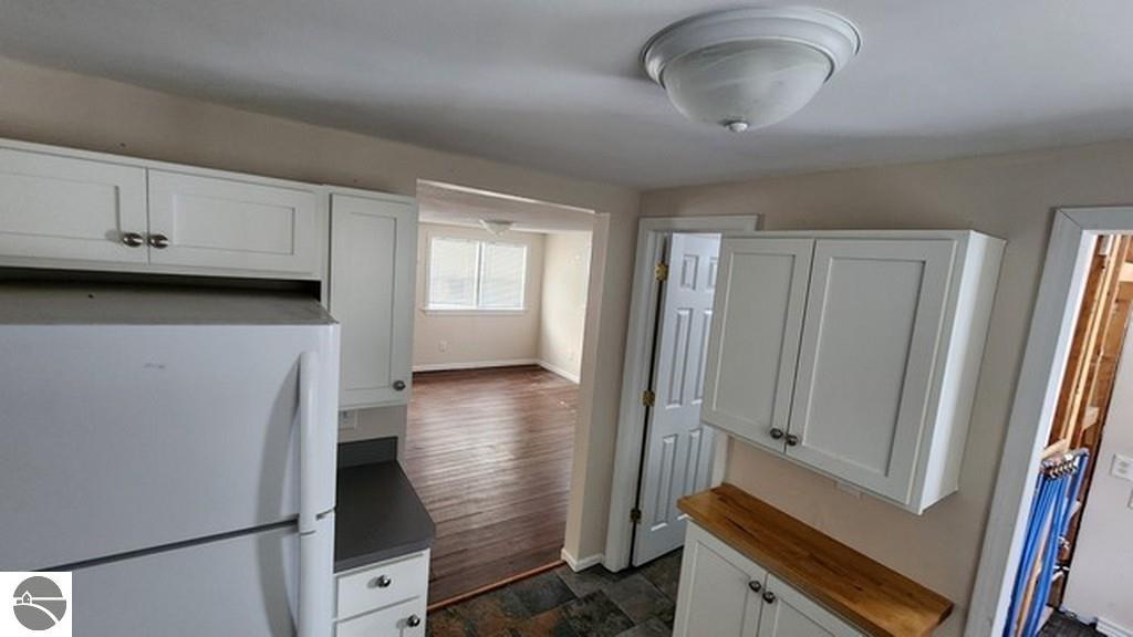 124 N Wheeler, Oscoda, MI 48750 — Photo 4