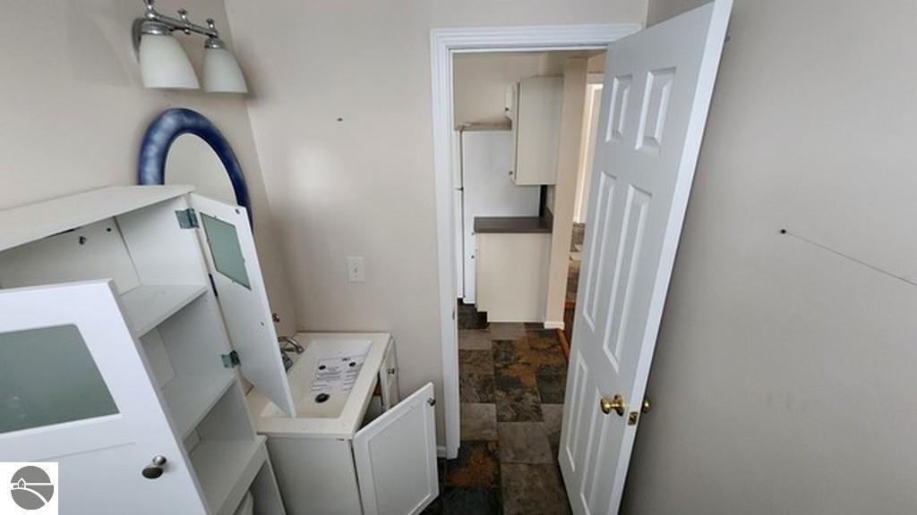 124 N Wheeler, Oscoda, MI 48750 — Photo 10