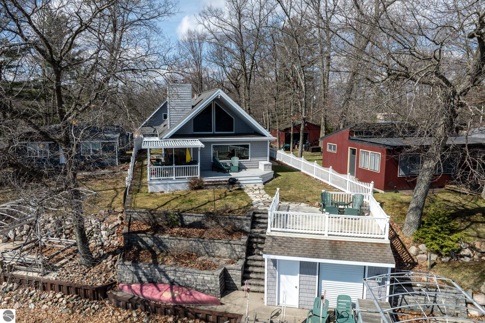 11417 N Shore Drive, Lake, MI 48632 — Photo 34