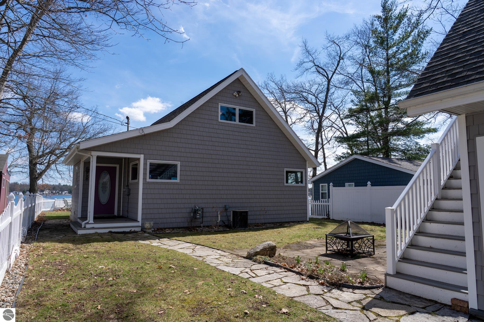 11417 N Shore Drive, Lake, MI 48632 — Photo 45