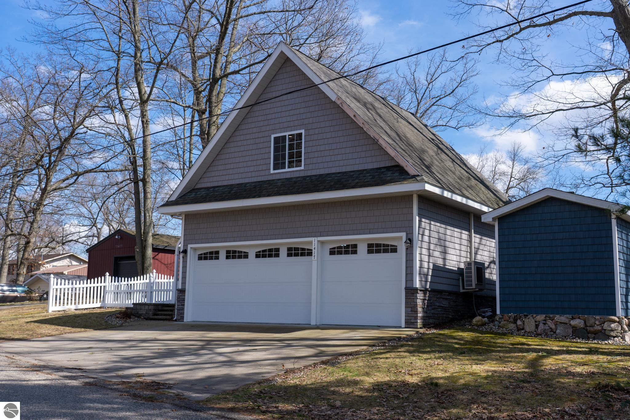 11417 N Shore Drive, Lake, MI 48632 — Photo 59