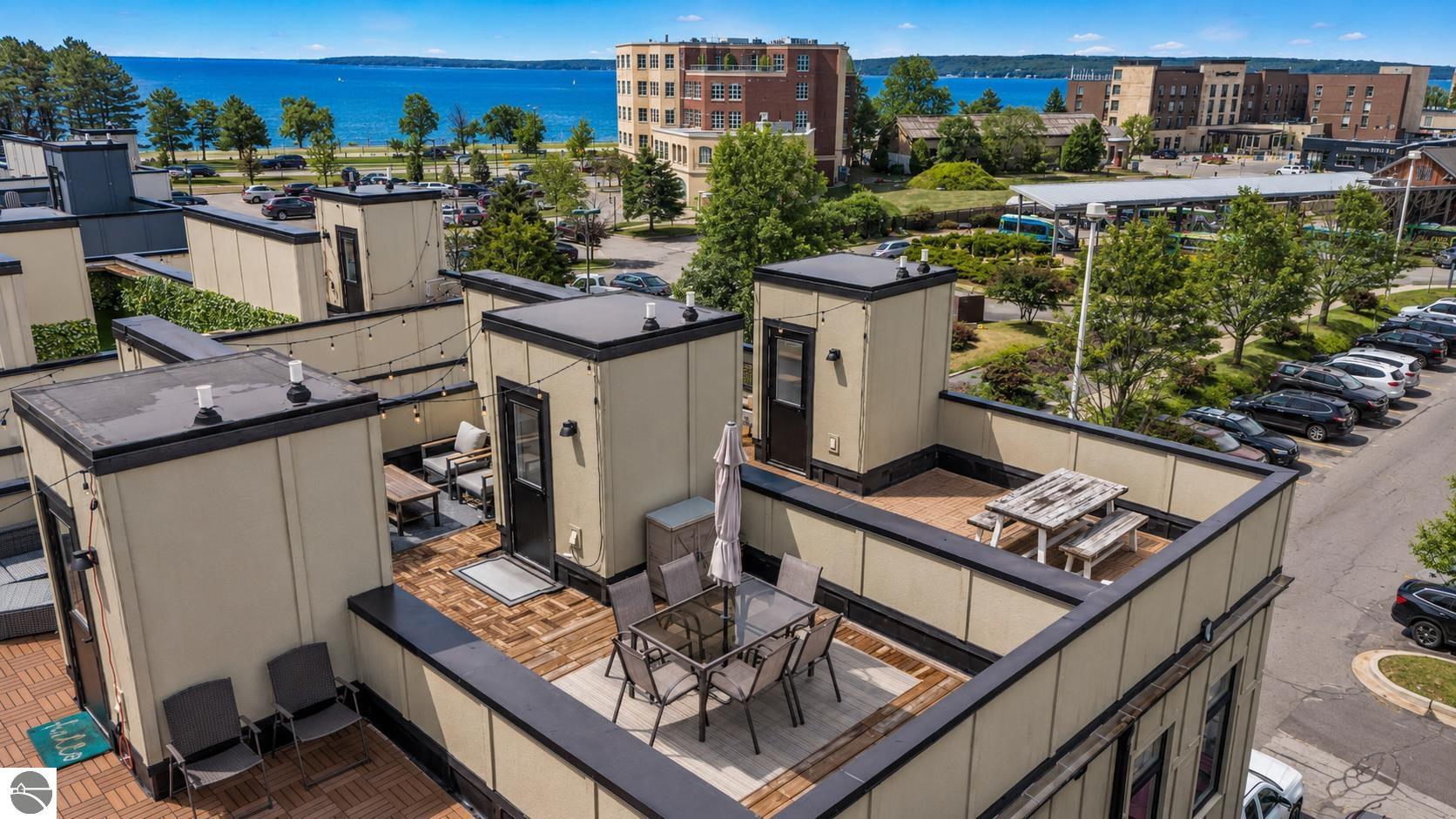 134 Gillis Street # 15