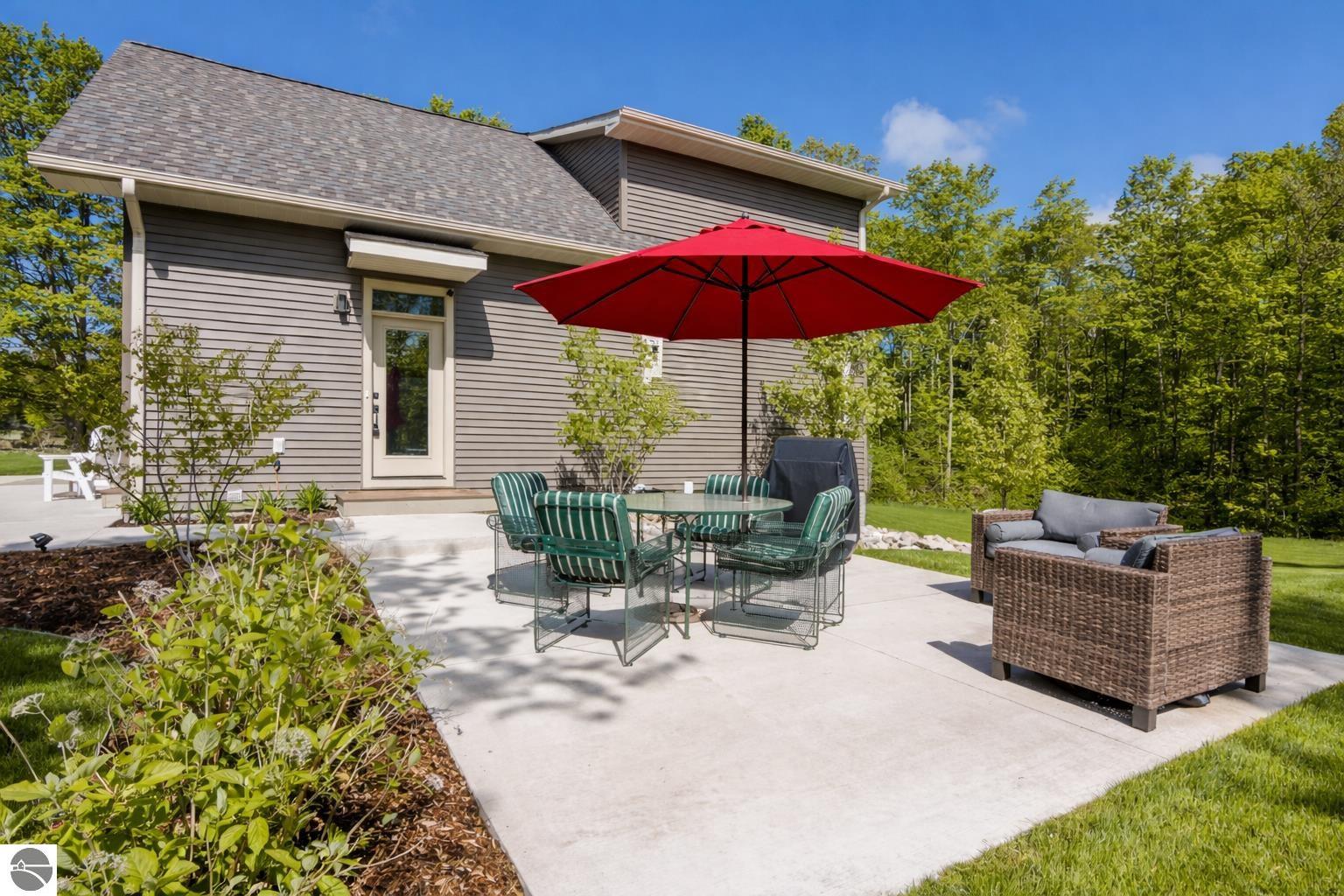 2013 E Kasson Road, Cedar, MI 49621 — Photo 6