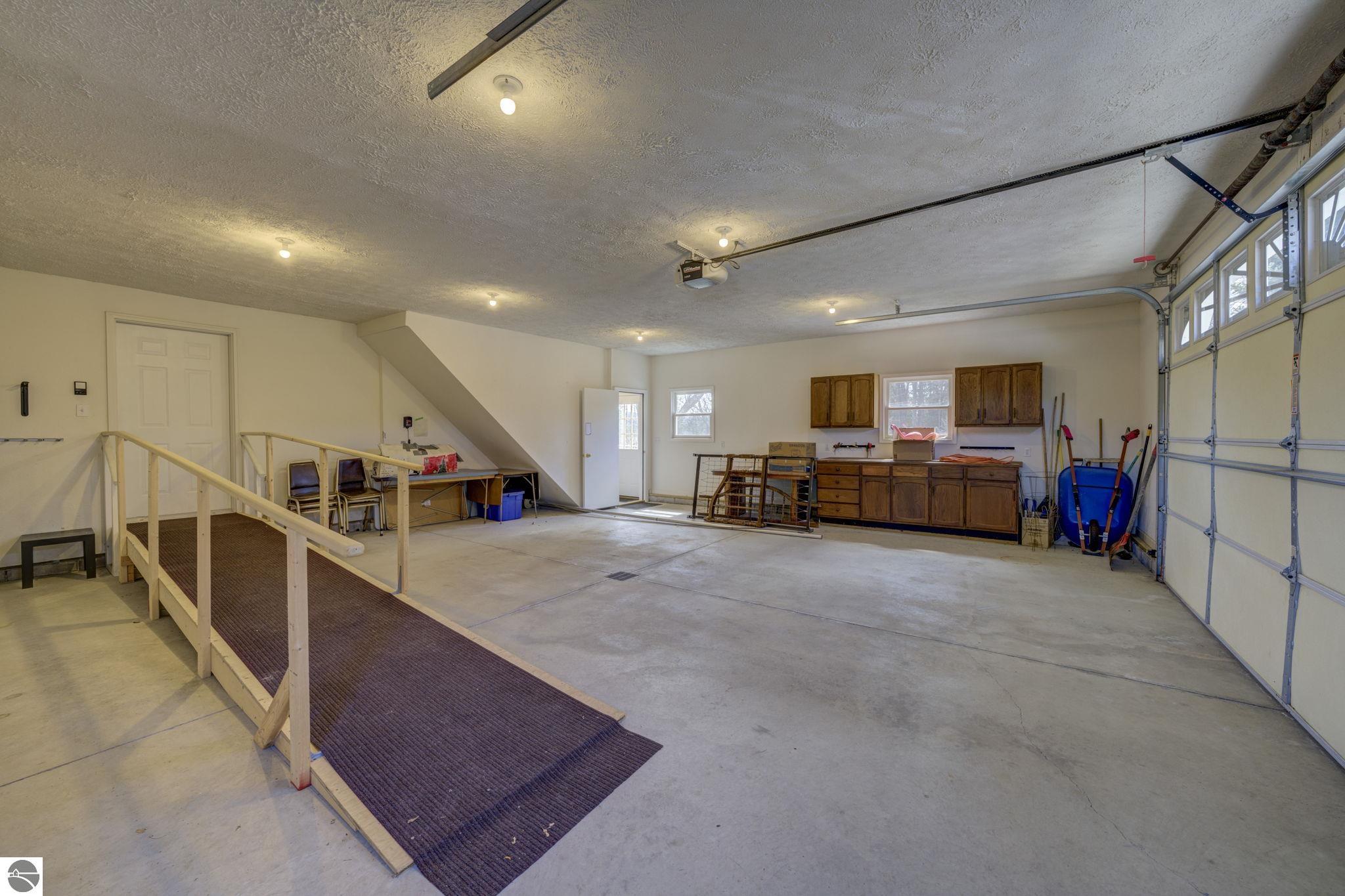 533 Lake Shore Drive