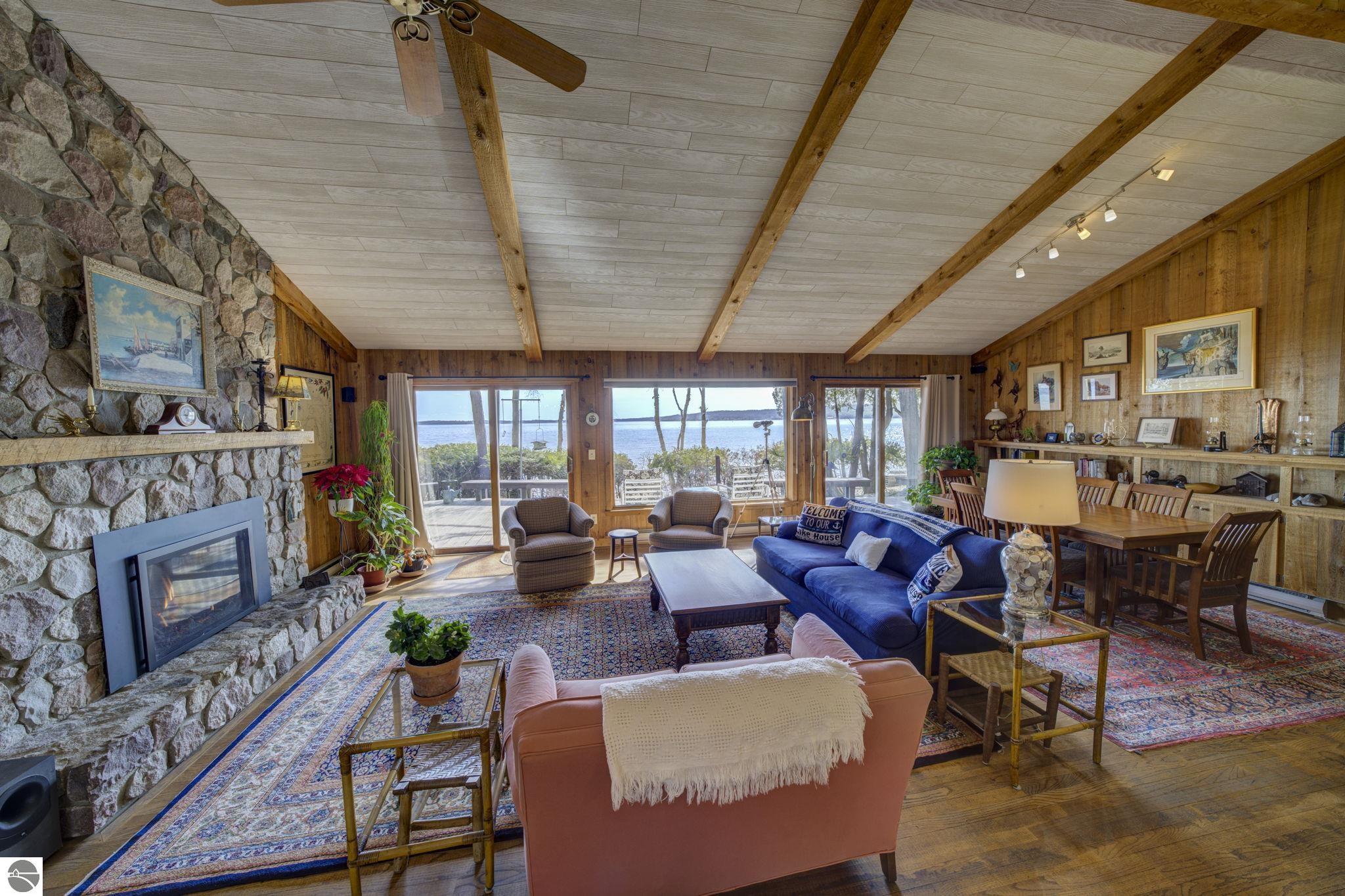 4152 Omena Point Road