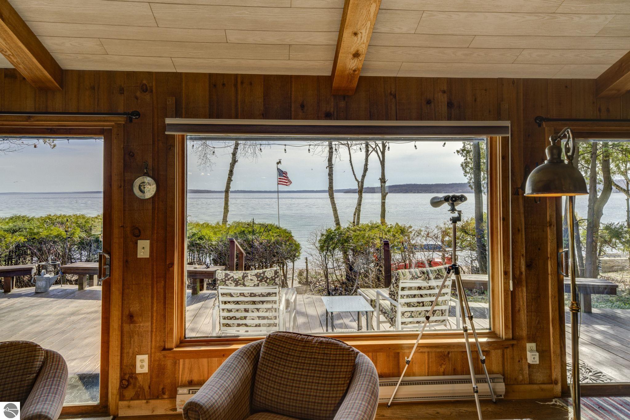 4152 Omena Point Road