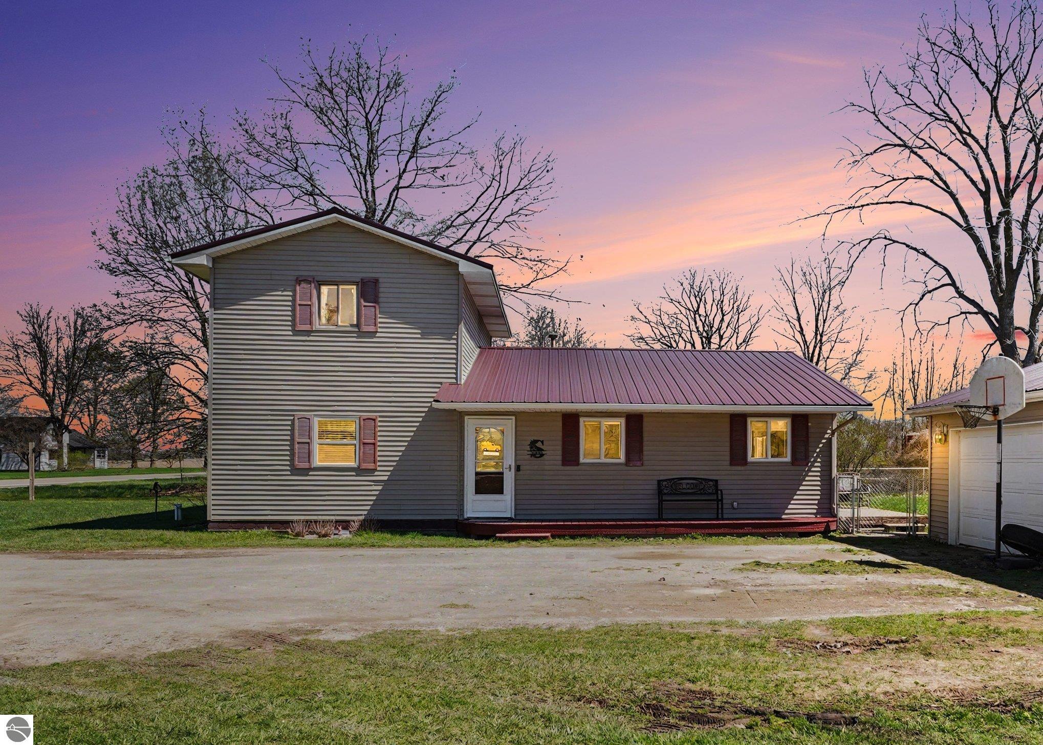 5206 E Monroe Road, Breckenridge, MI 48880 — front exterior
