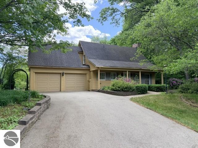 4722 Kingswood Lane, Oscoda, MI 48750