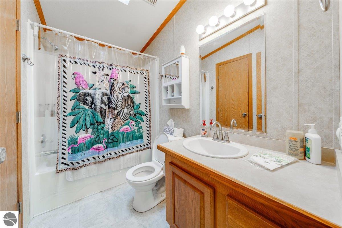 8200 Chain Lake Road, South Branch, MI 48761 — Photo 31