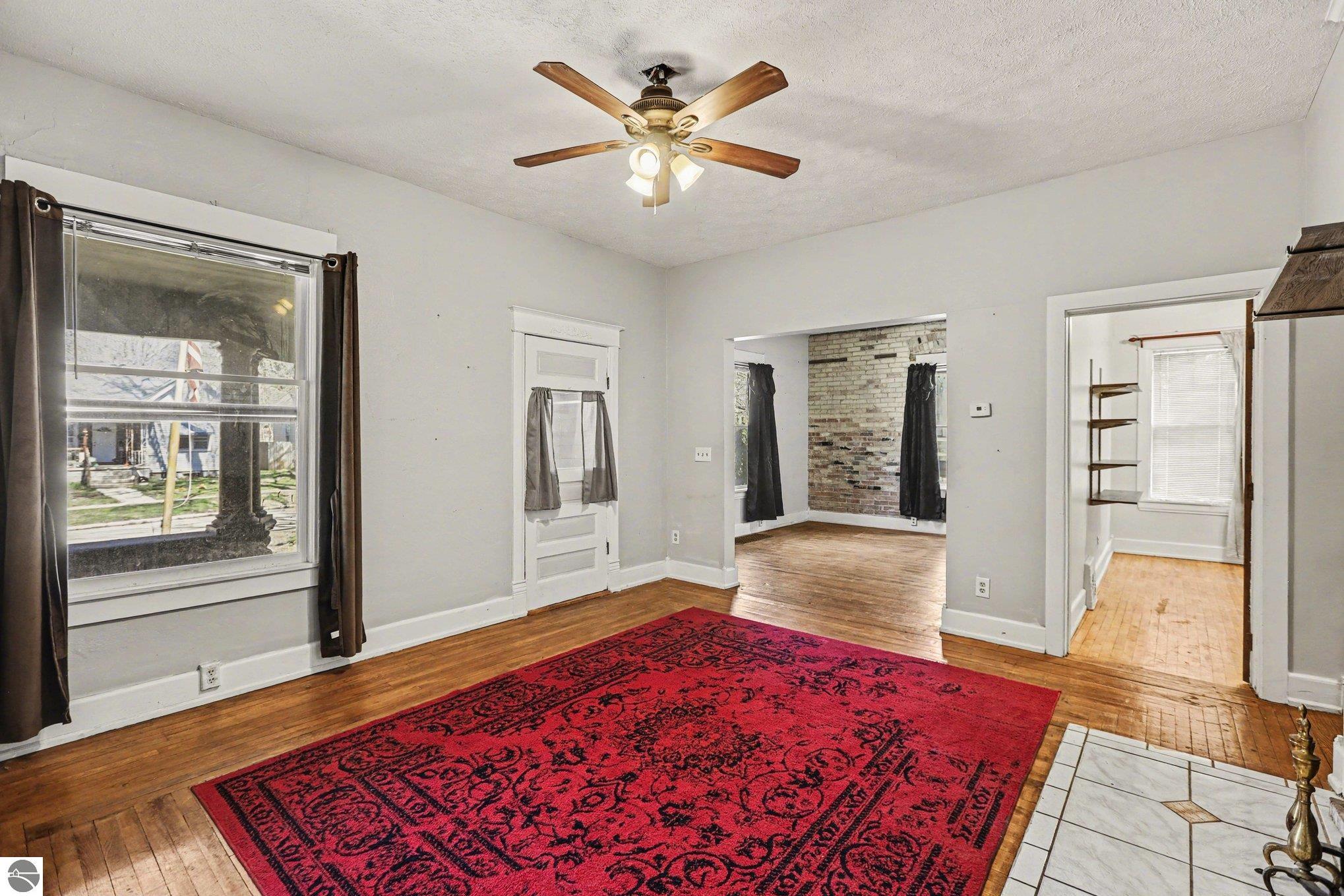 416 E Pine Street, Cadillac, MI 49601 — Photo 12